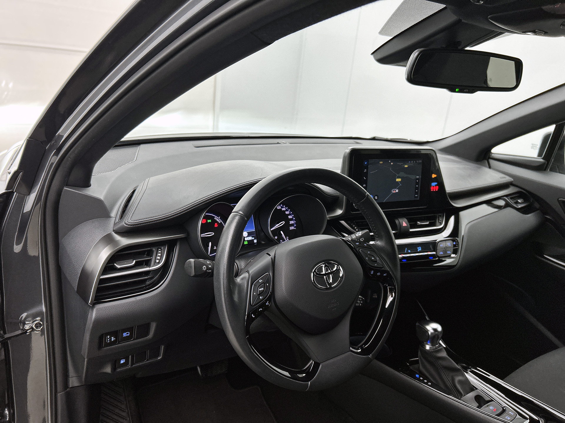 Foto van Toyota Toyota C-hr