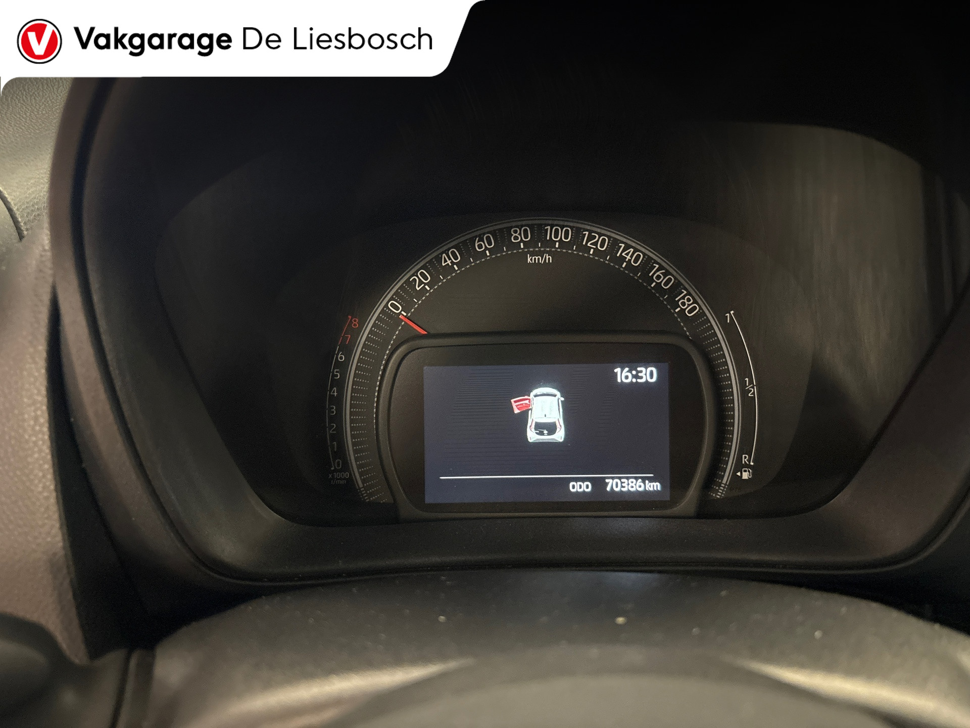 Foto van Toyota Toyota Aygo X
