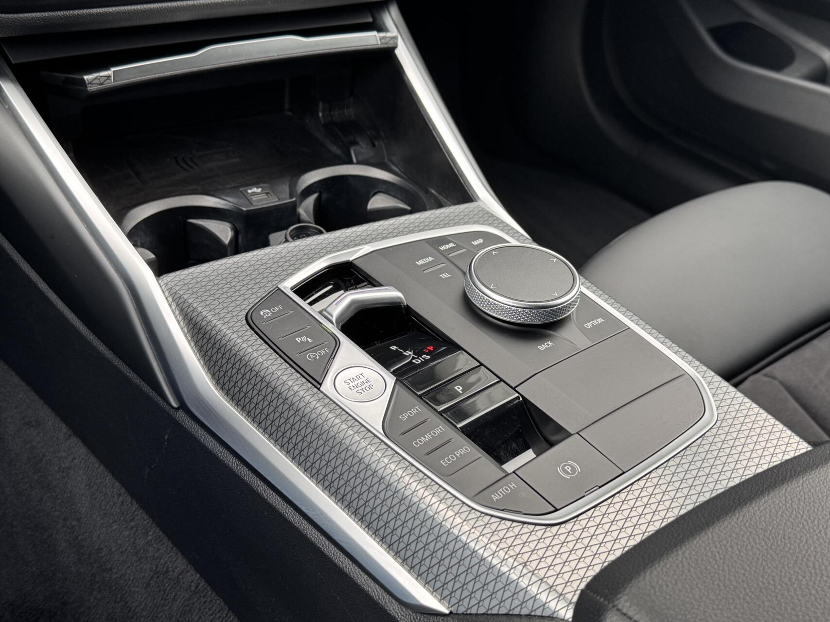 Foto van BMW 320i