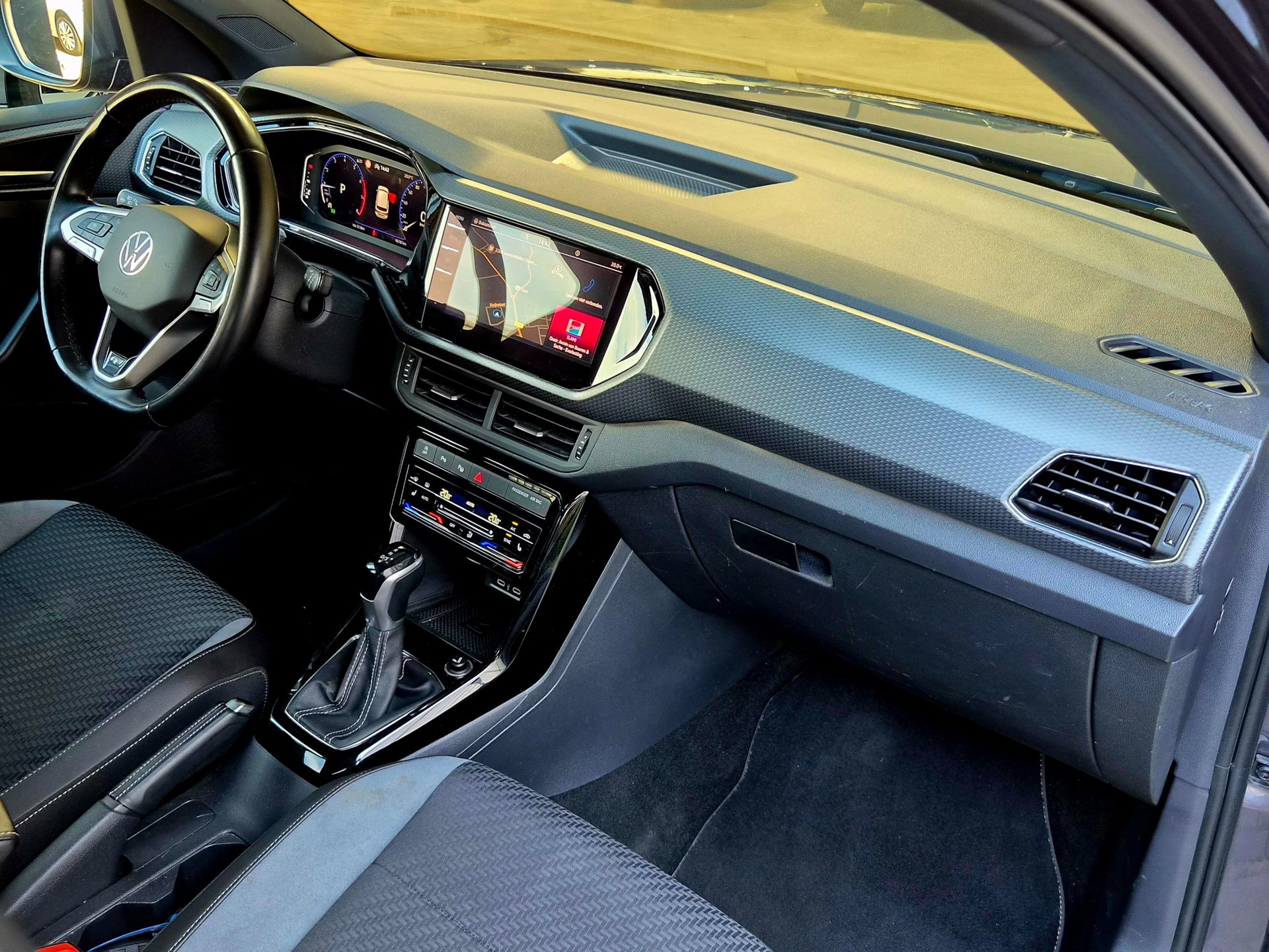 Foto van Volkswagen T-cross