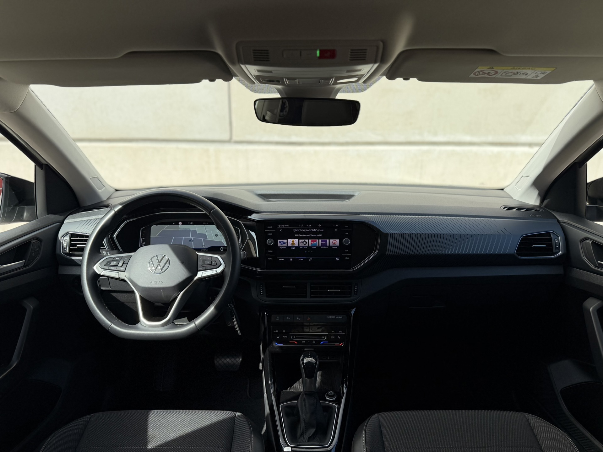 Foto van Volkswagen T-cross