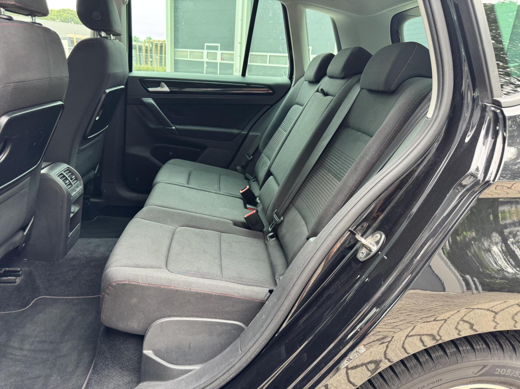 Foto van Volkswagen Golf Sportsvan