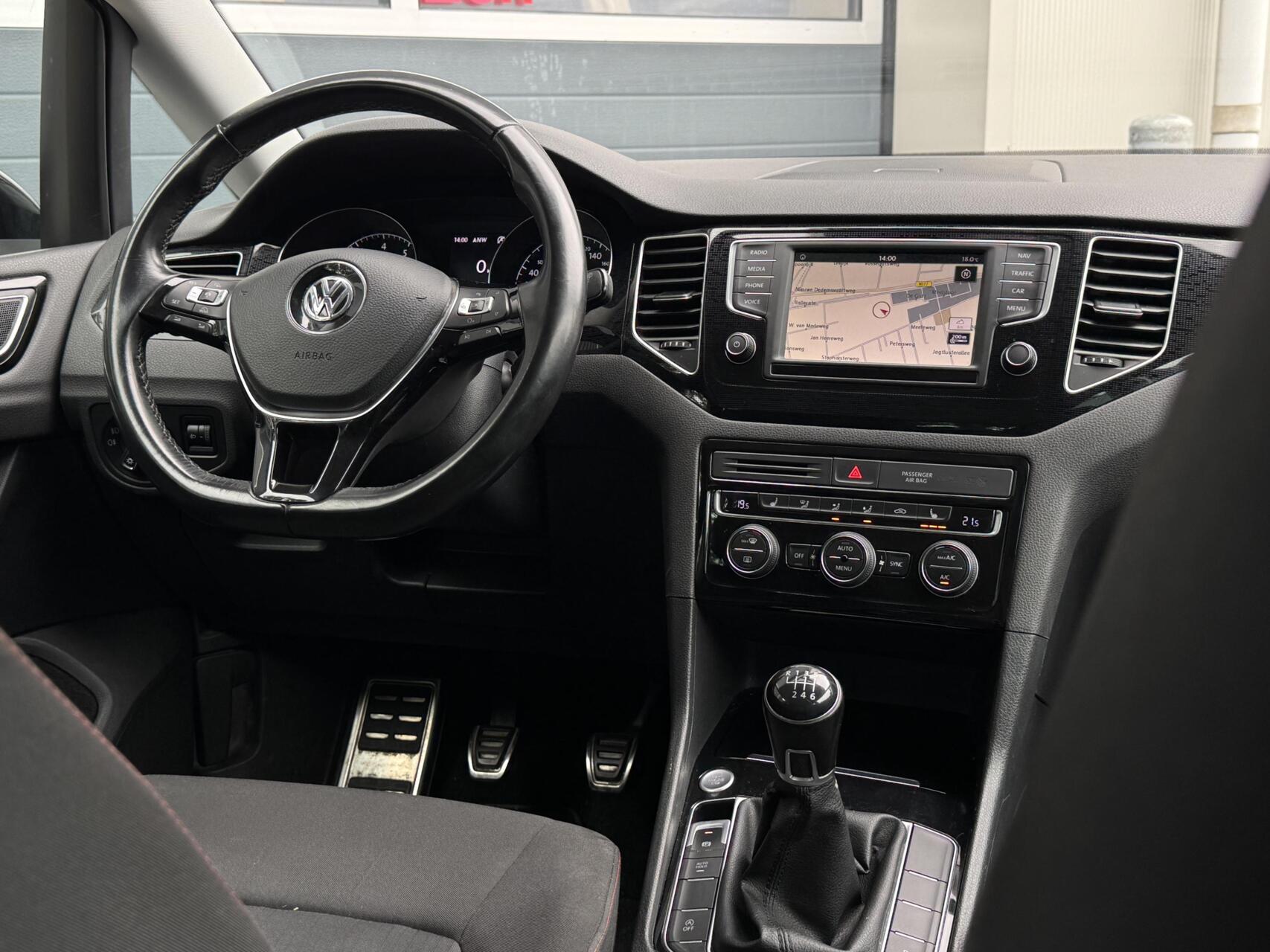 Foto van Volkswagen Golf Sportsvan
