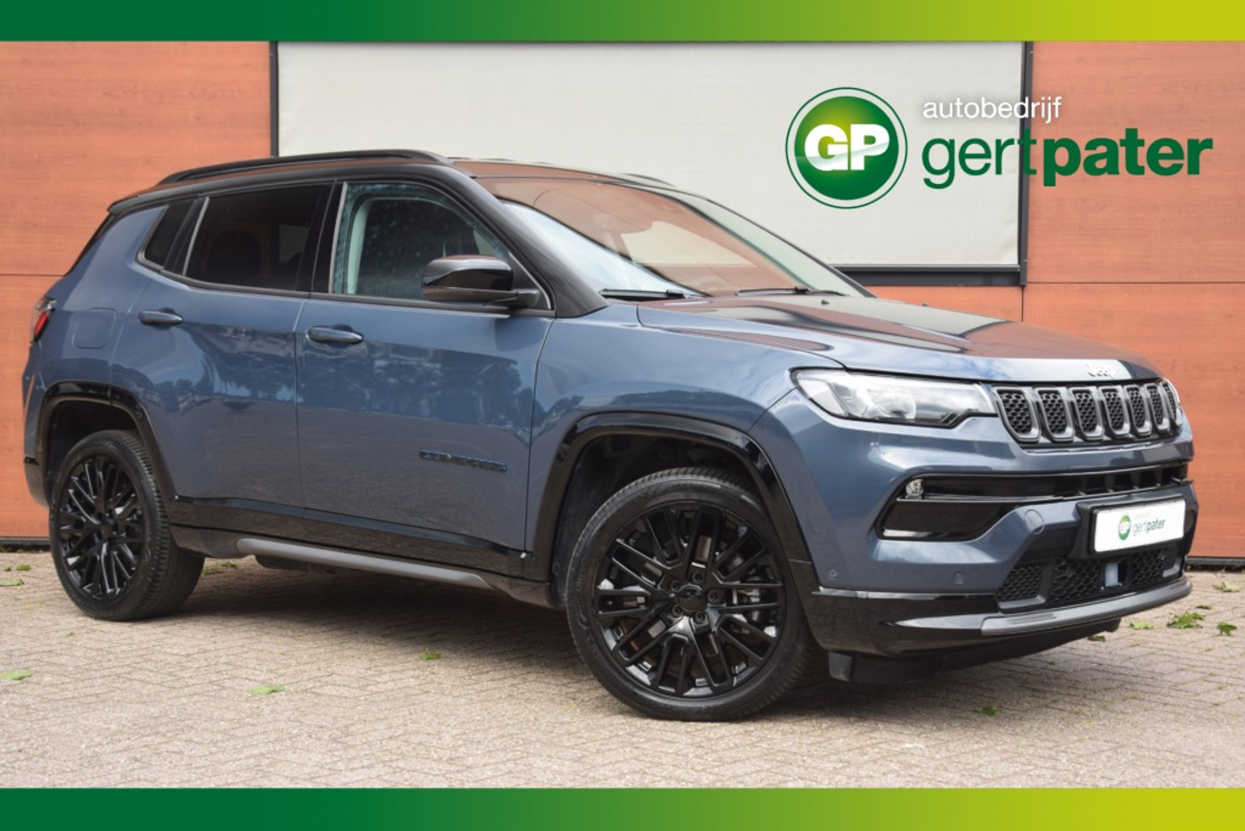 Jeep Compass 4xe 240 Plug-in Hybrid S Leer/Camera/AdaptiveCruise/SOH94% 2023 - voorkant