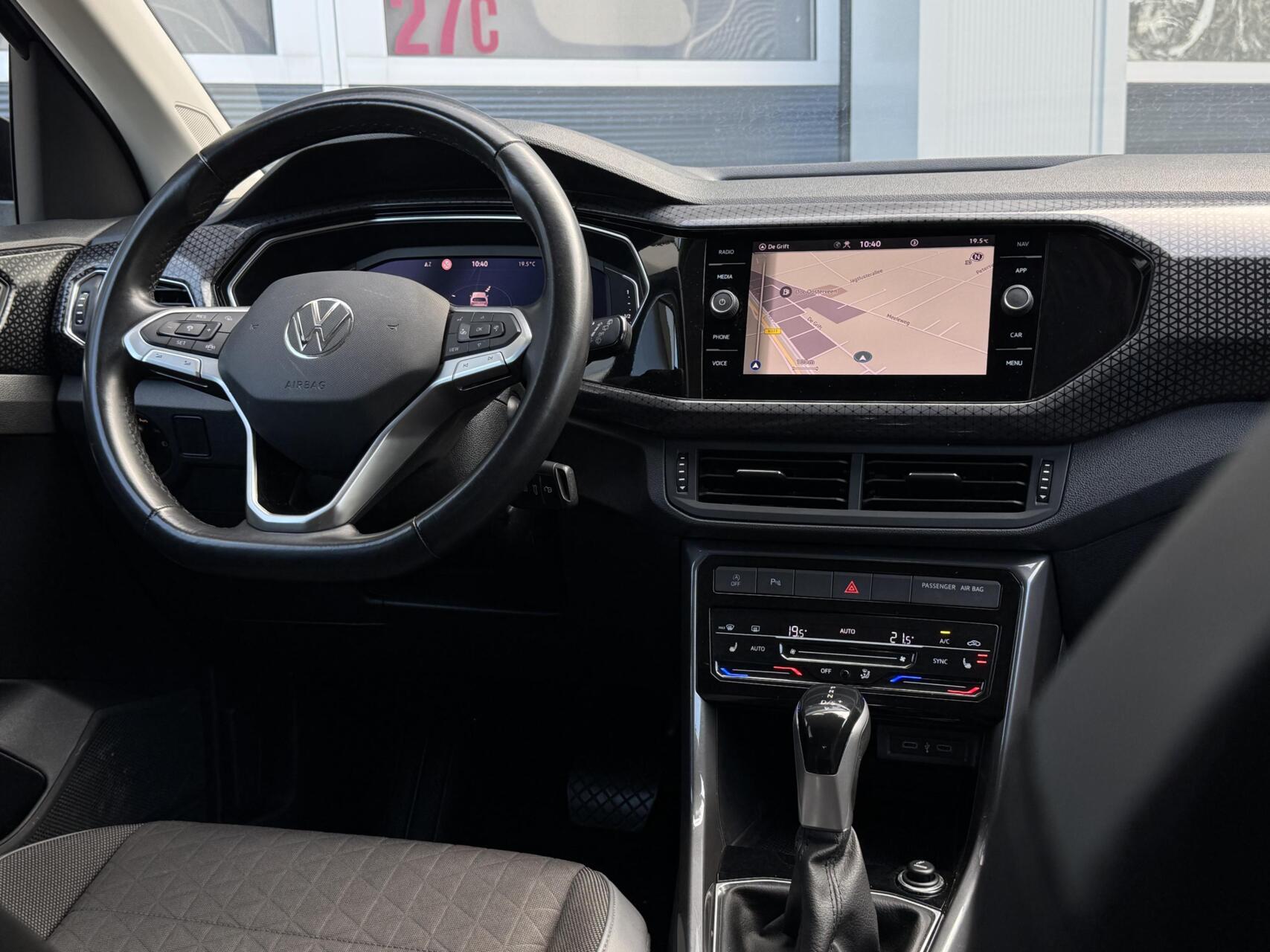Foto van Volkswagen T-cross
