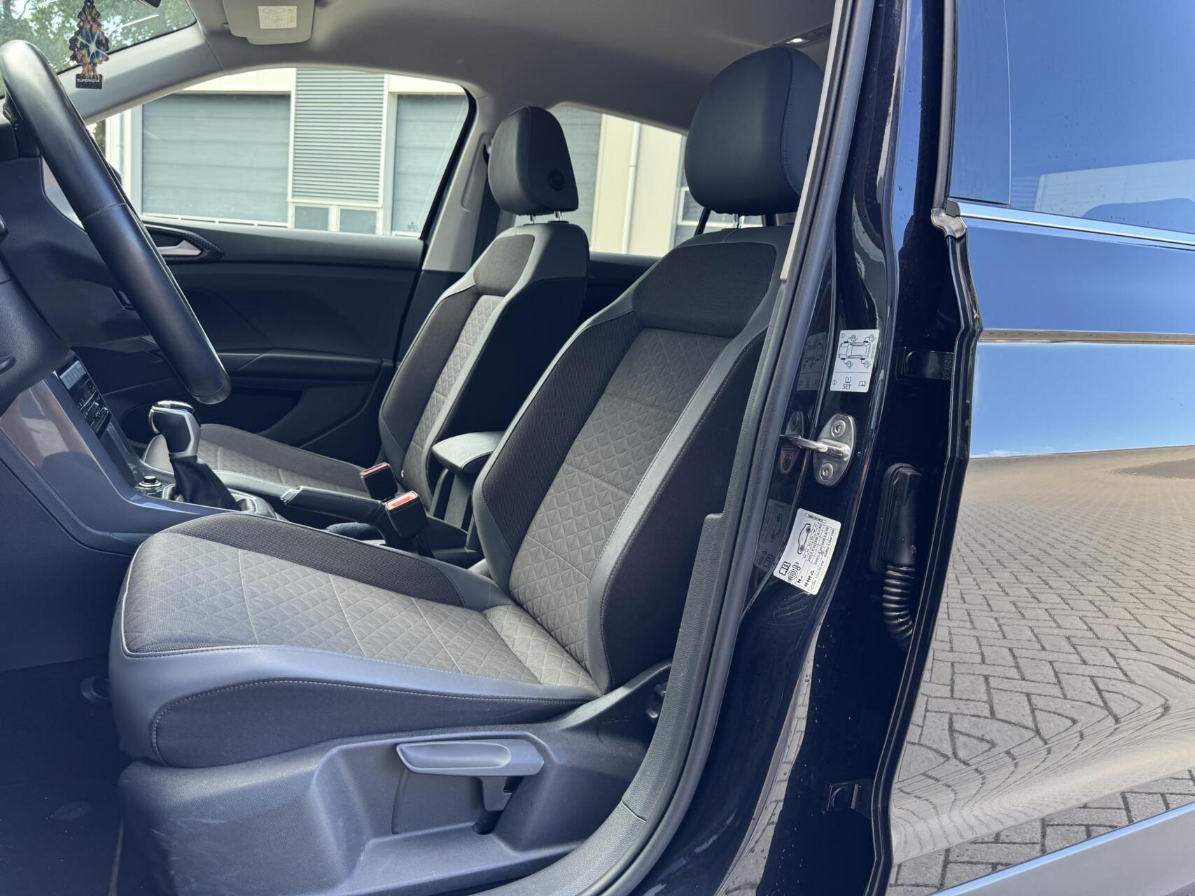Foto van Volkswagen T-cross