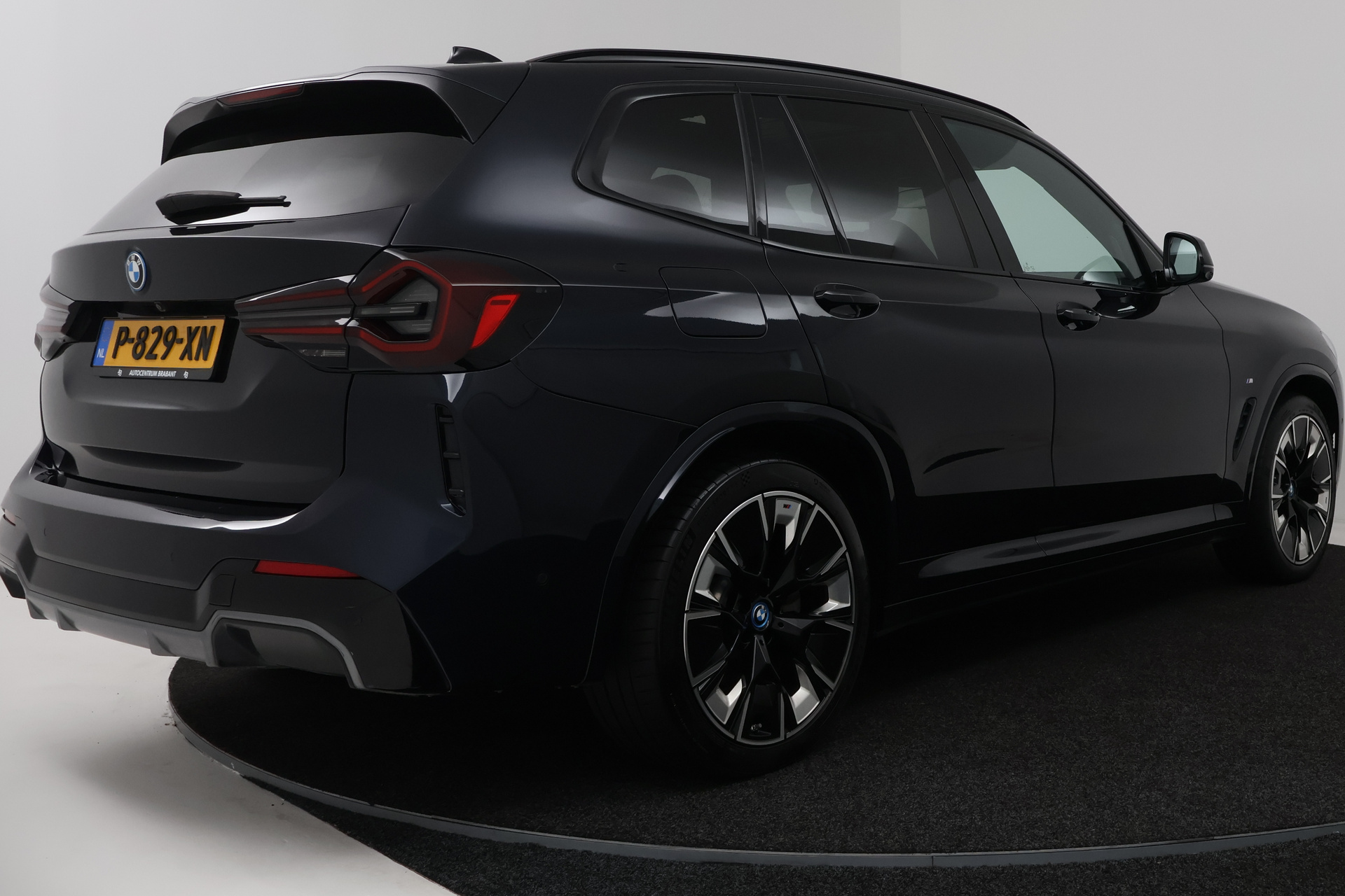 Foto van BMW Ix3