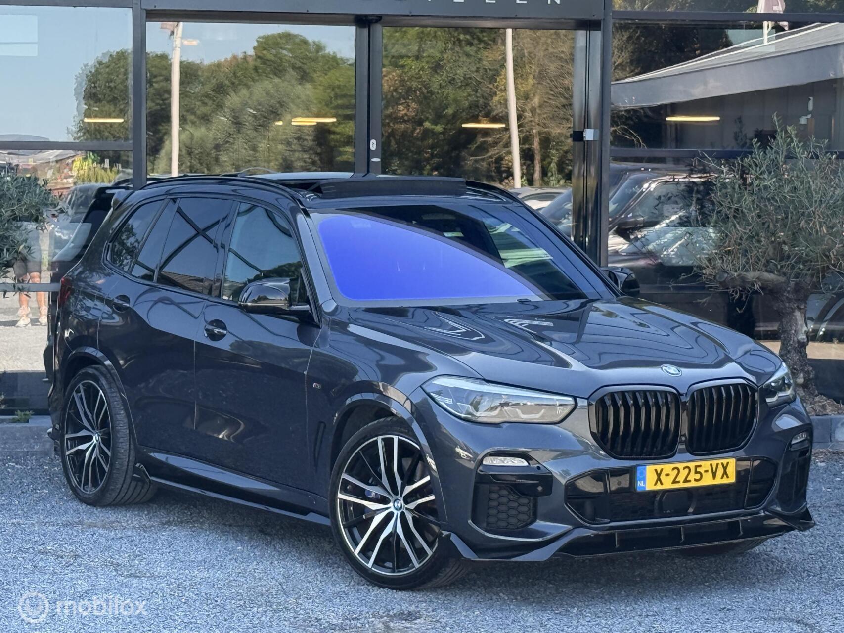 Foto van BMW X5 Xdrive45e