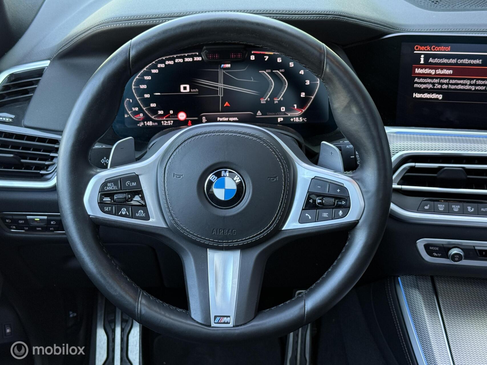 Foto van BMW X5 Xdrive45e