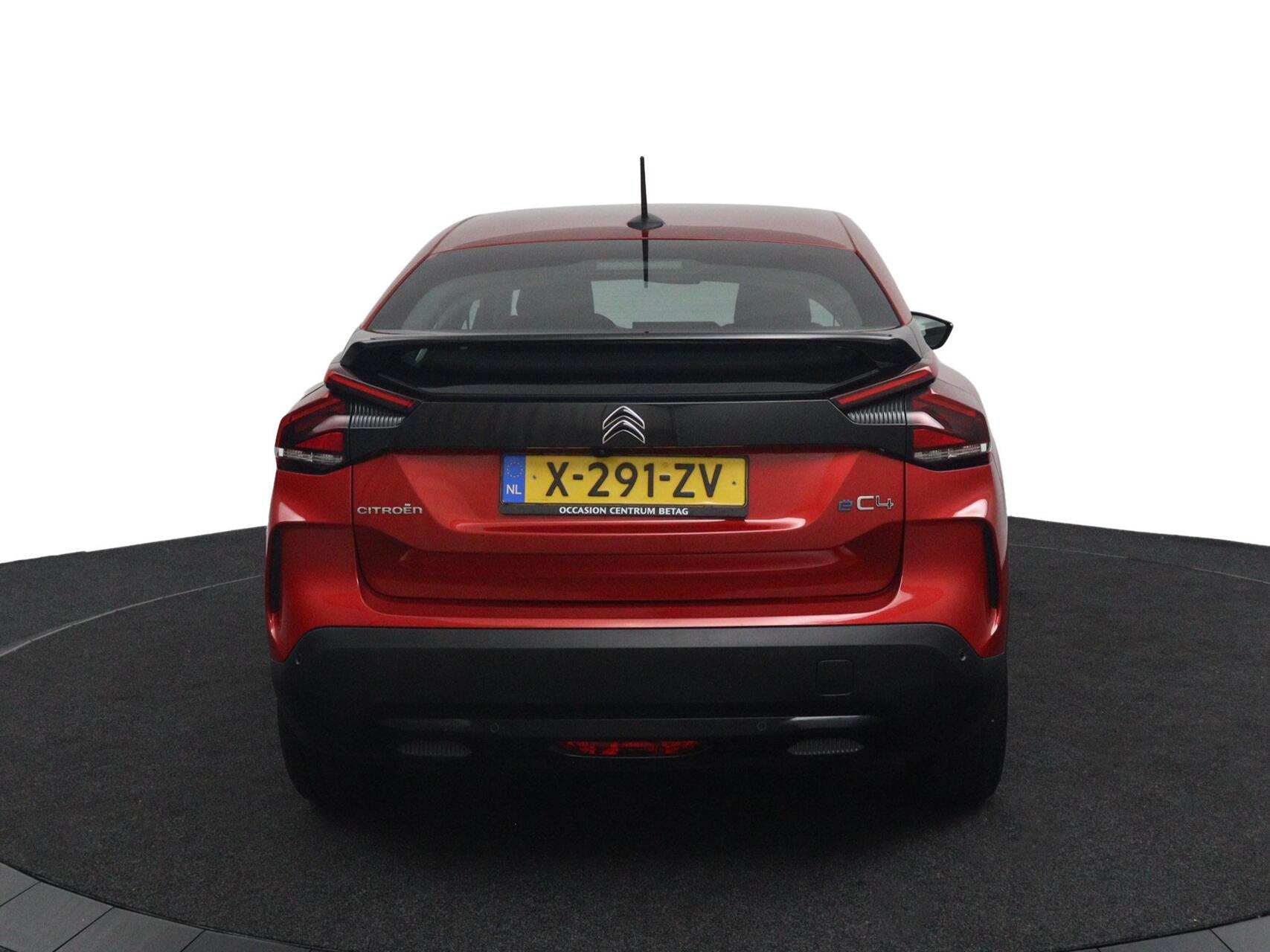 Foto van Citroen E-c4