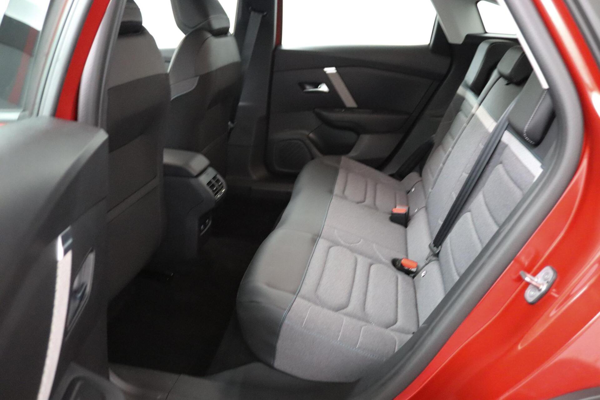 Foto van Citroen E-c4