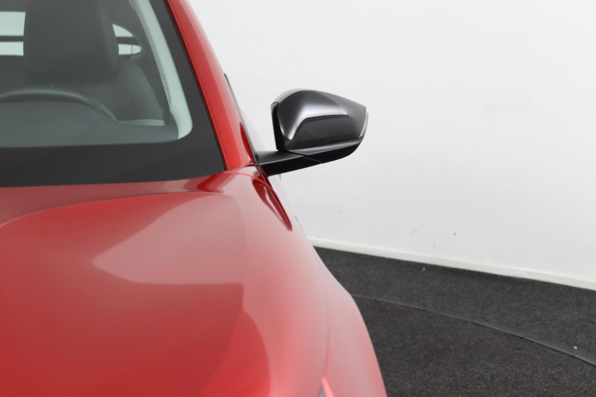 Foto van Citroen E-c4