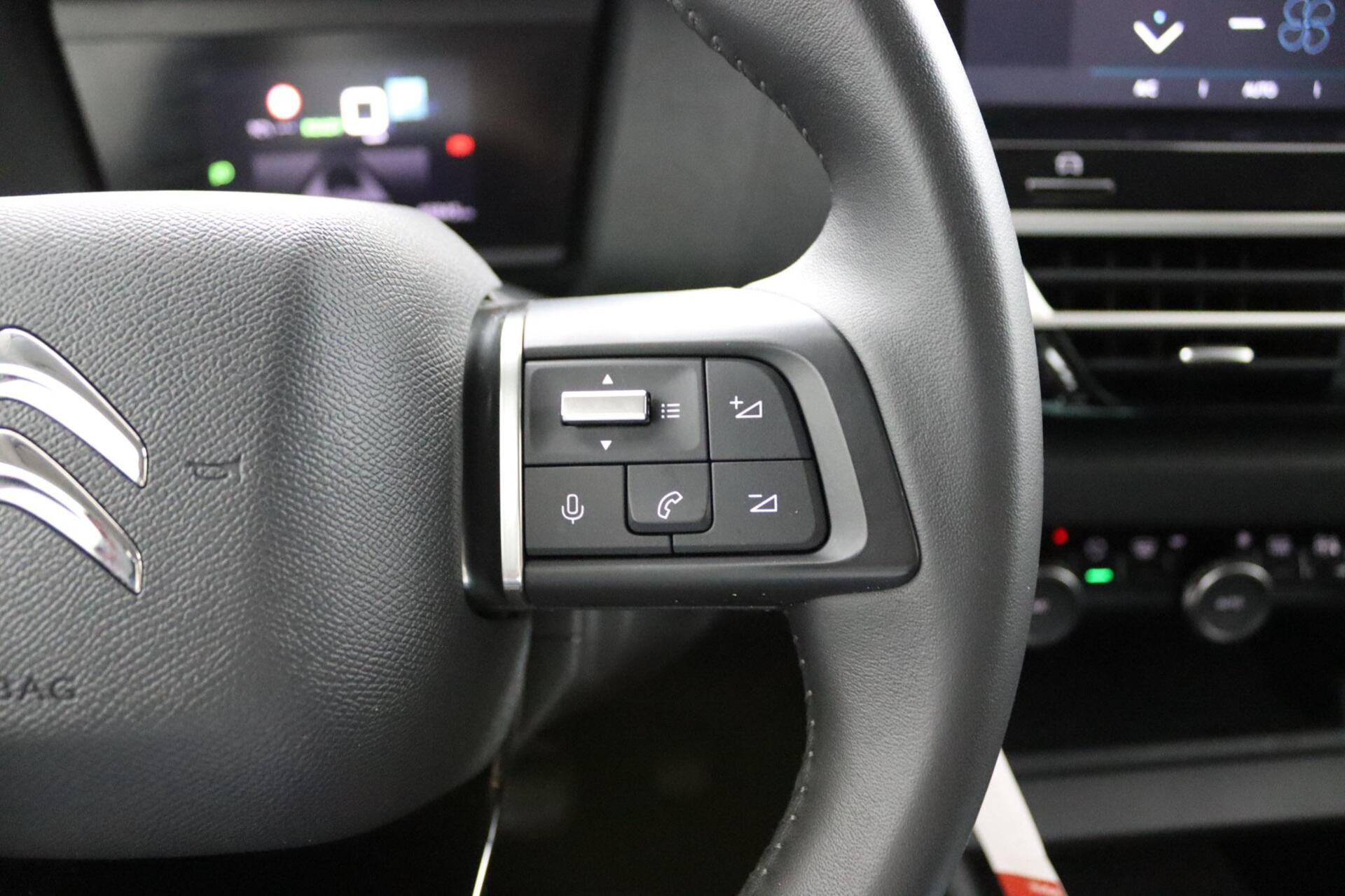 Foto van Citroen E-c4