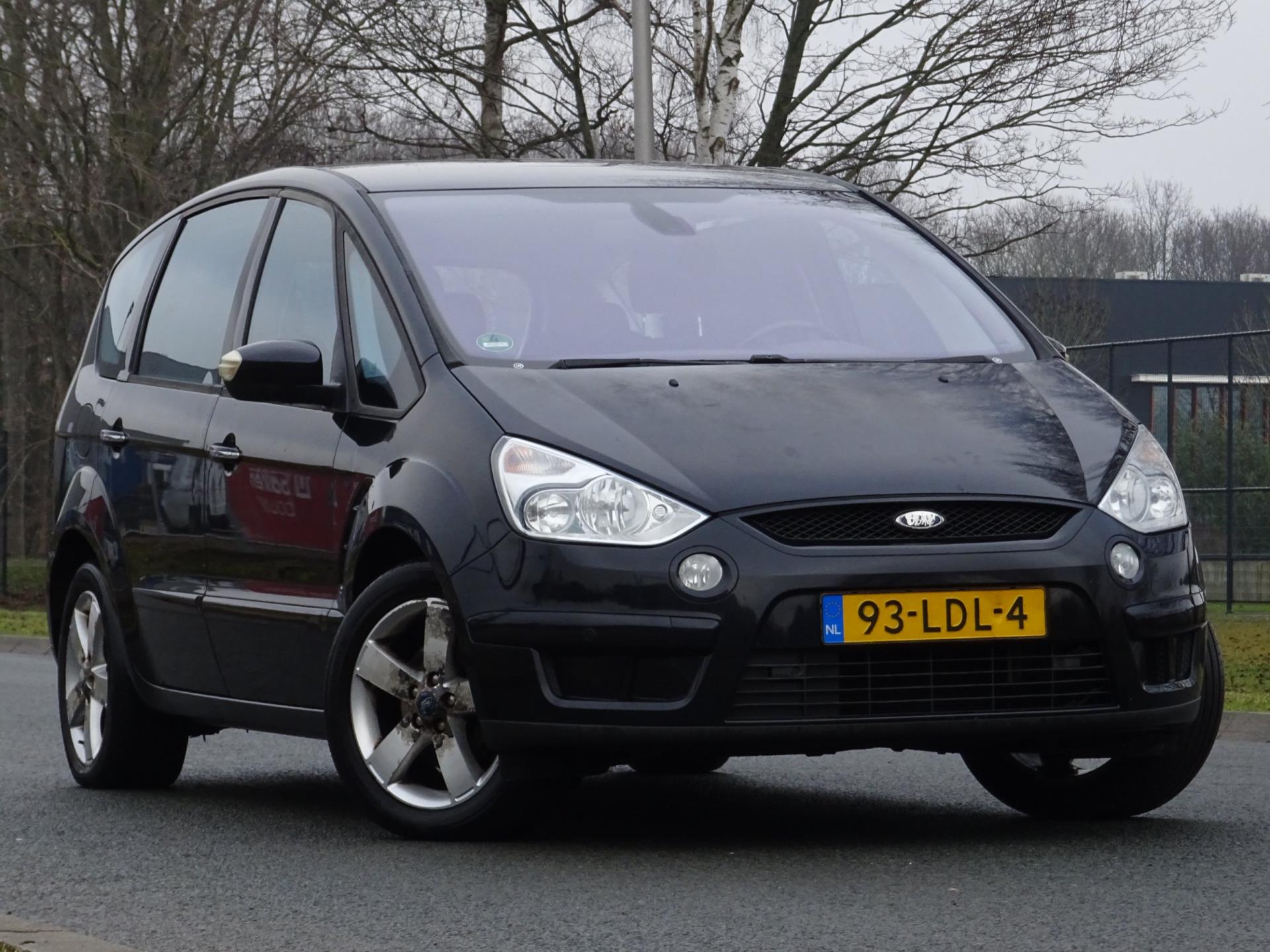 Foto van Ford S-max