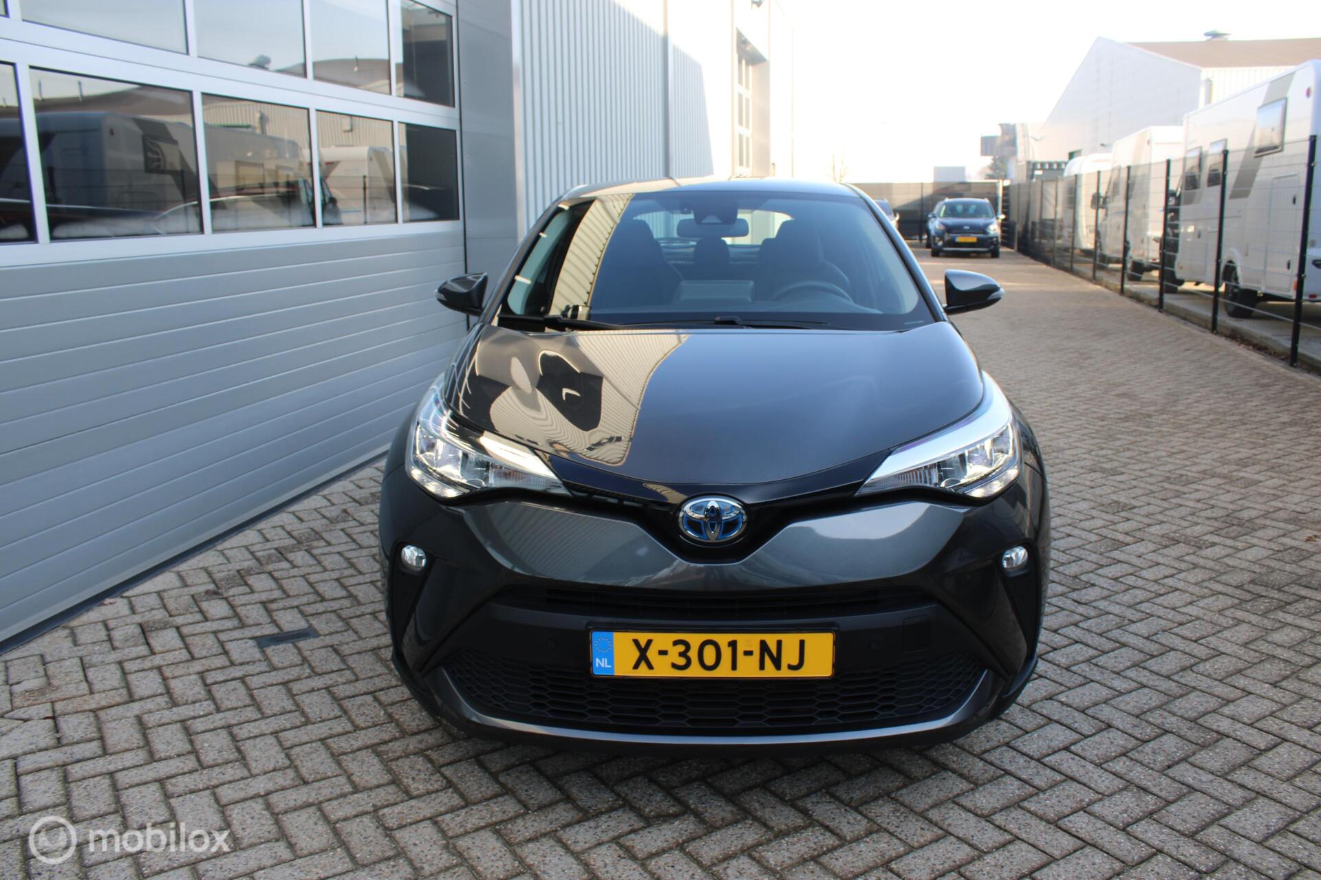 Foto van Toyota Toyota C-hr