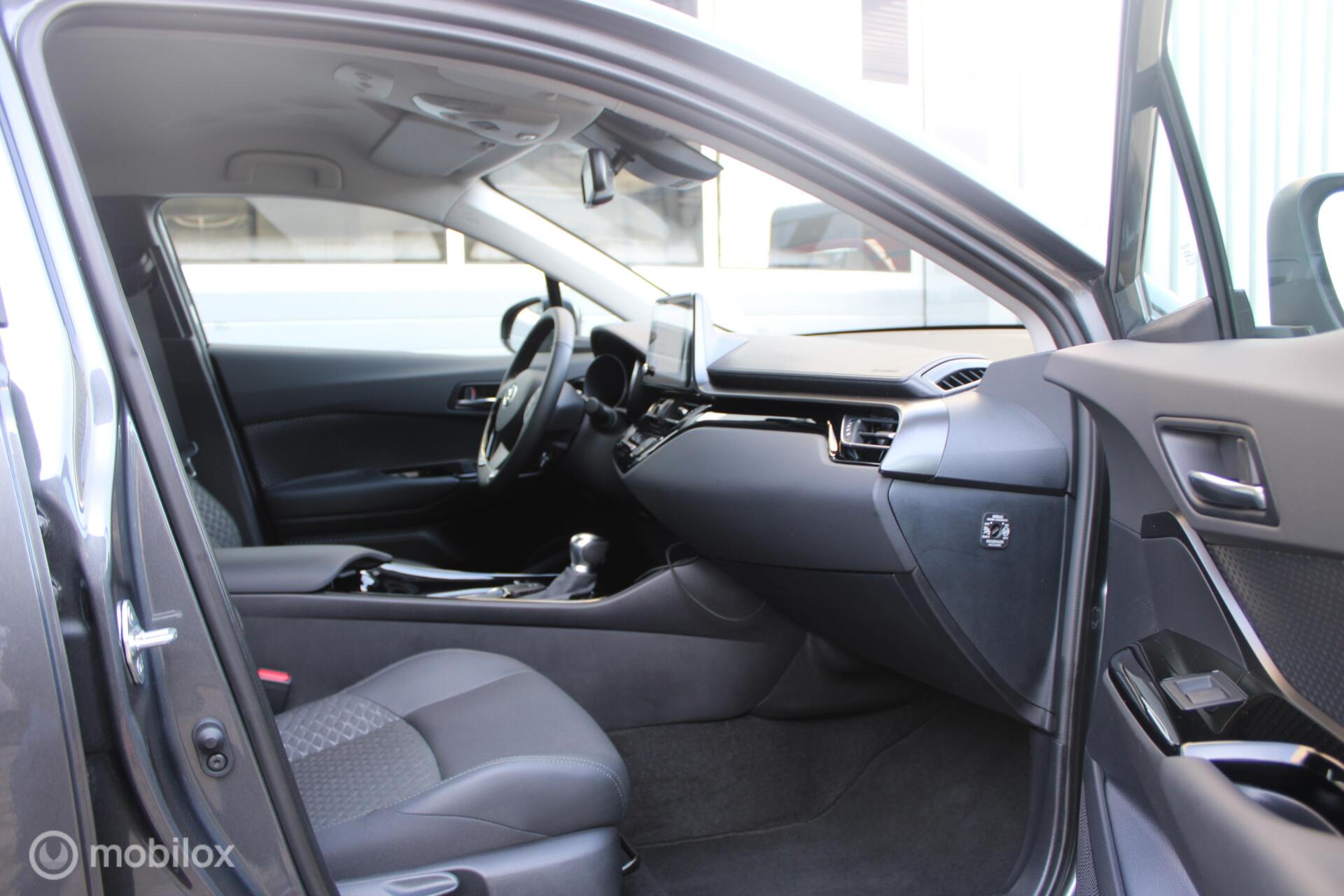 Foto van Toyota Toyota C-hr
