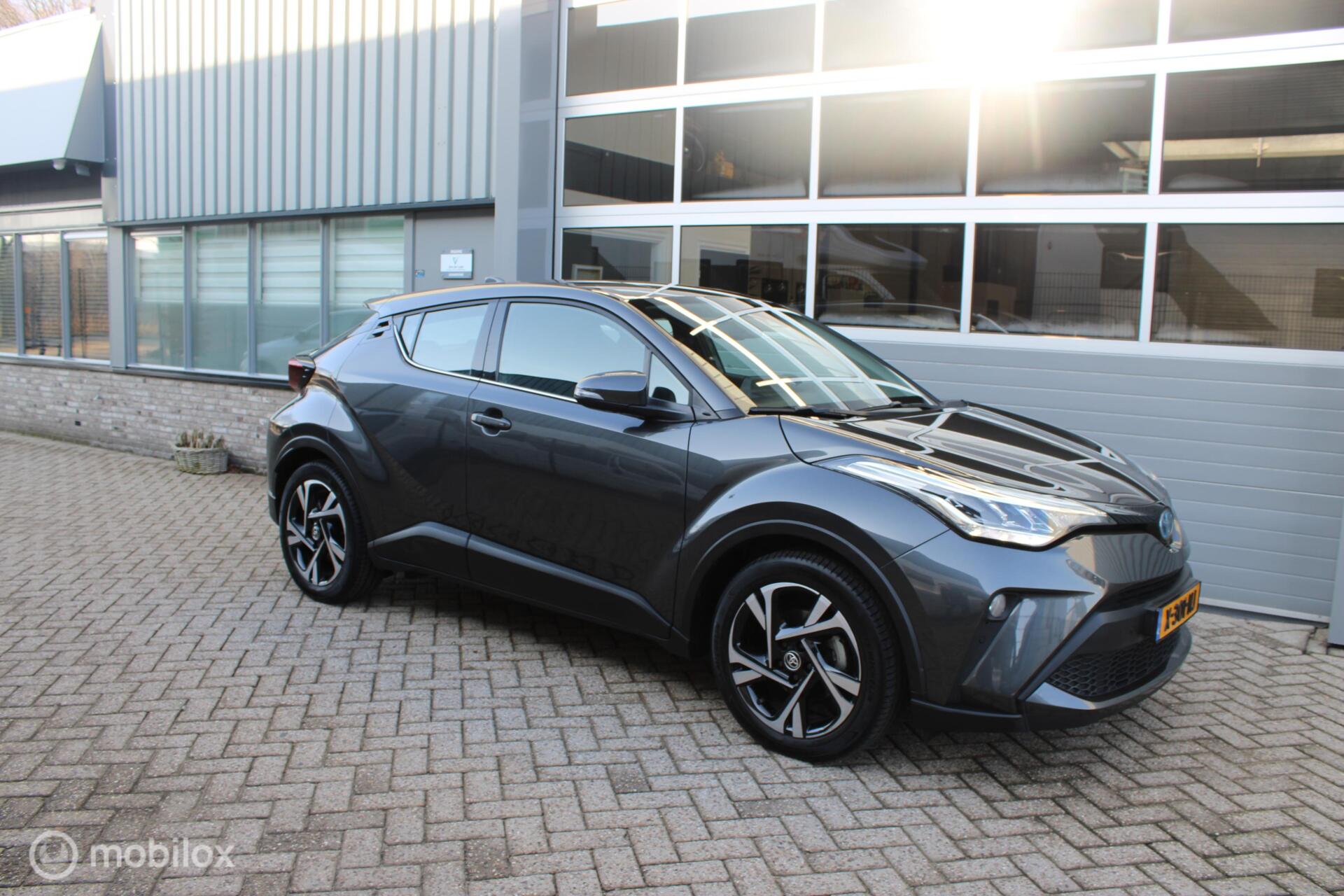Foto van Toyota Toyota C-hr