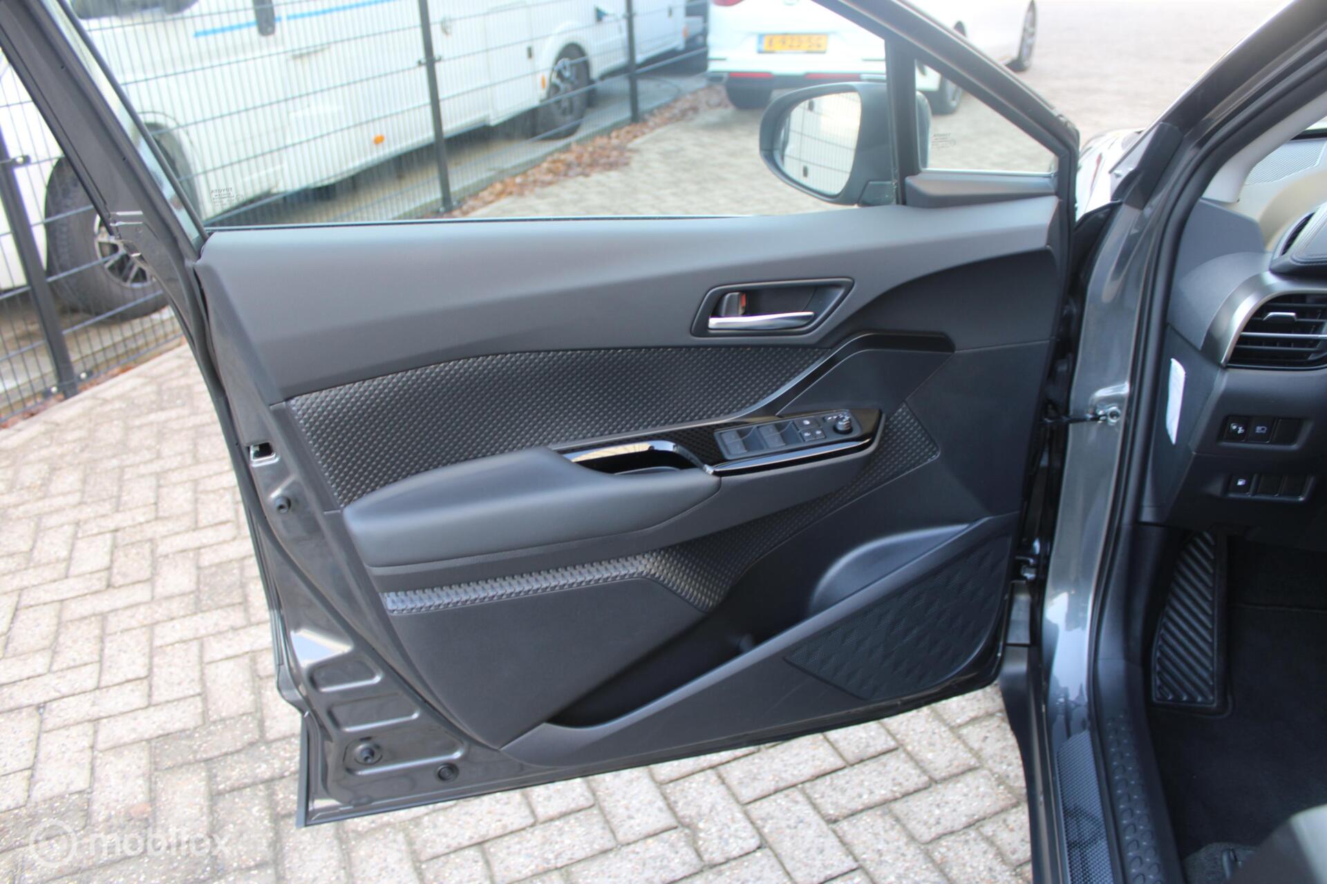 Foto van Toyota Toyota C-hr