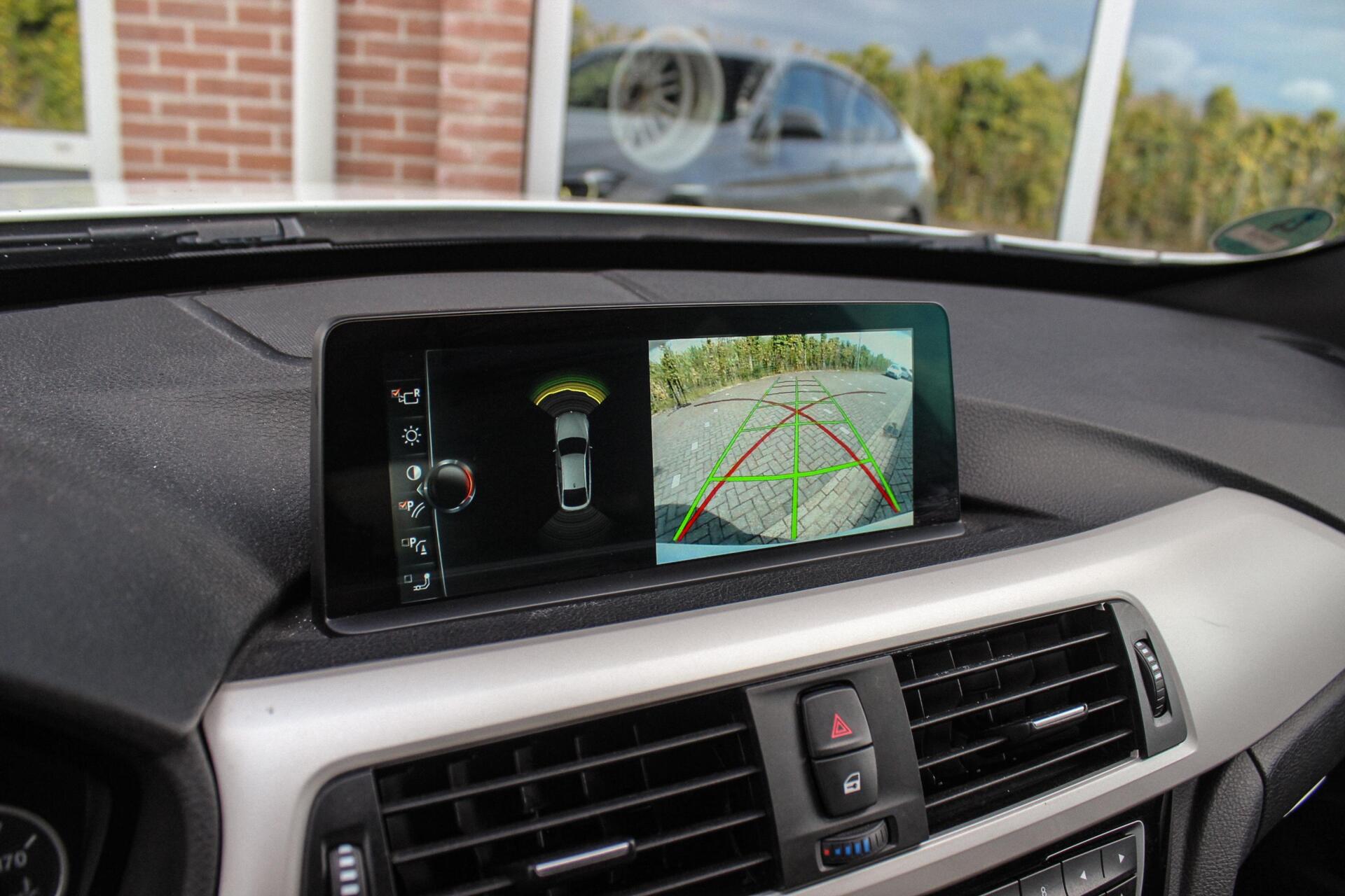 Foto van BMW 320i
