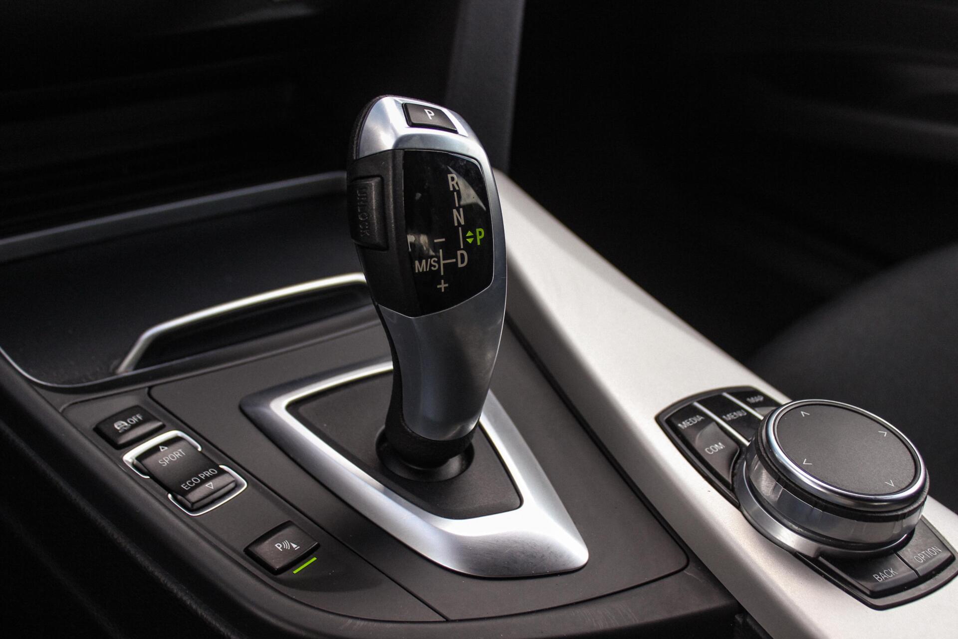 Foto van BMW 320i