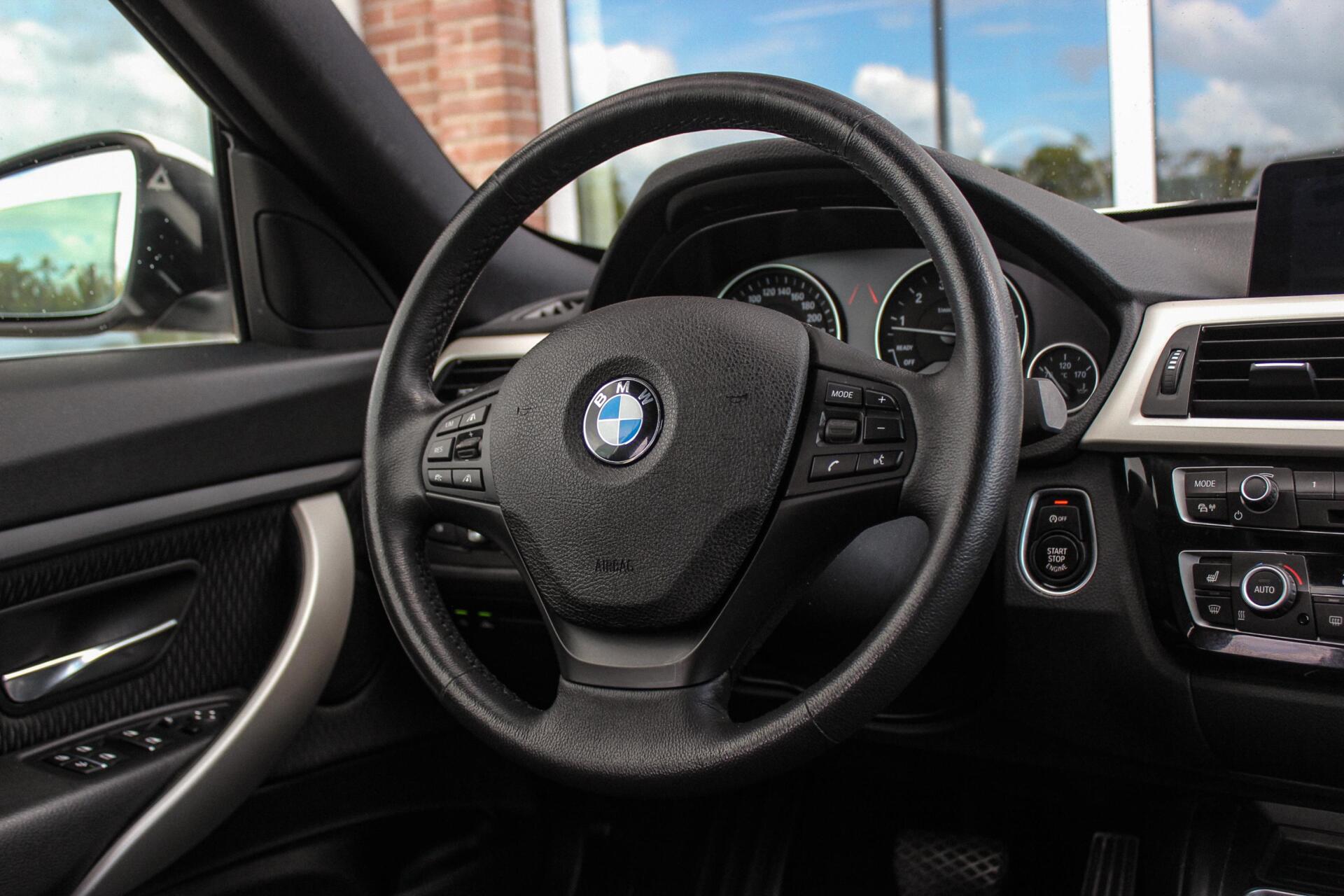 Foto van BMW 320i