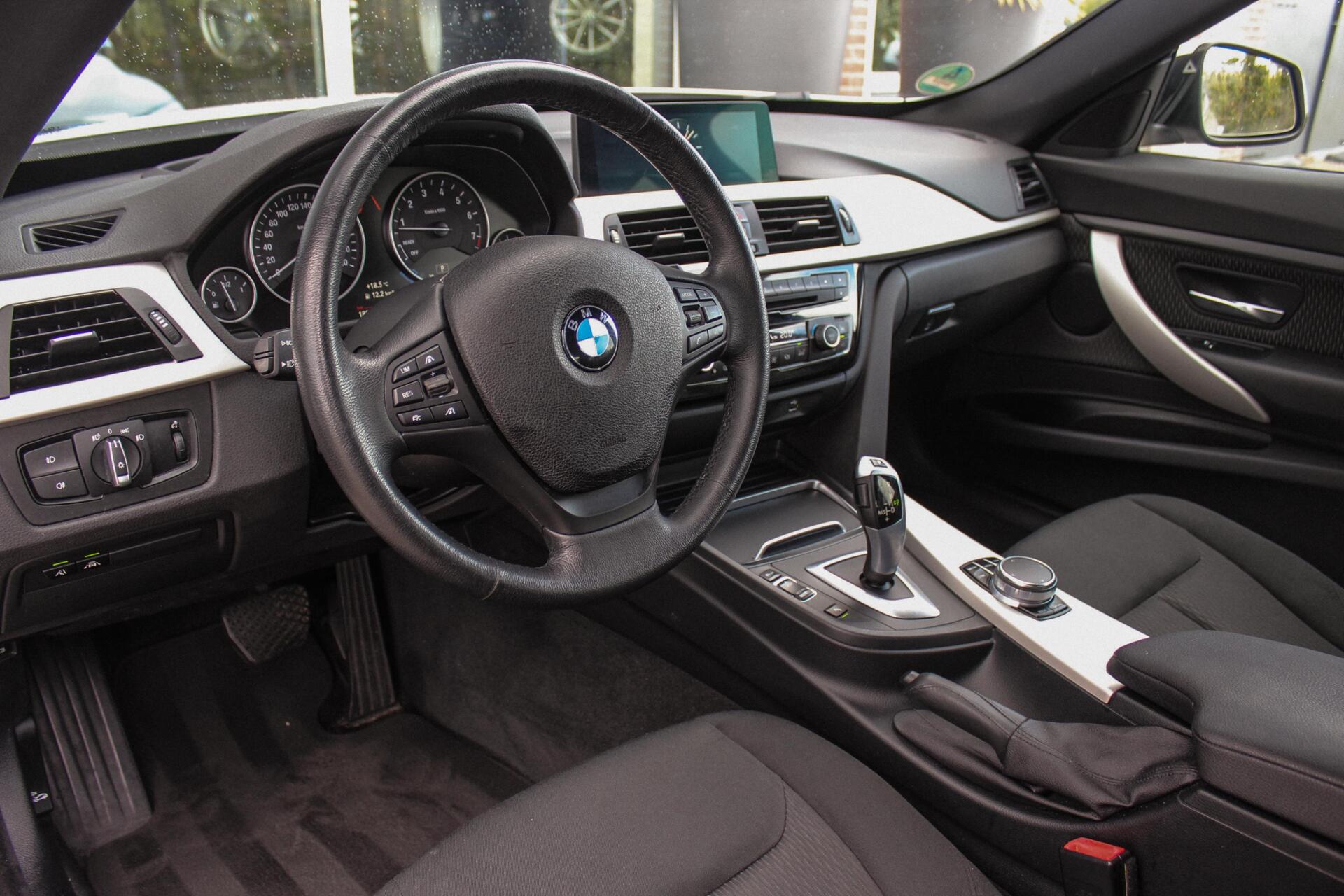 Foto van BMW 320i
