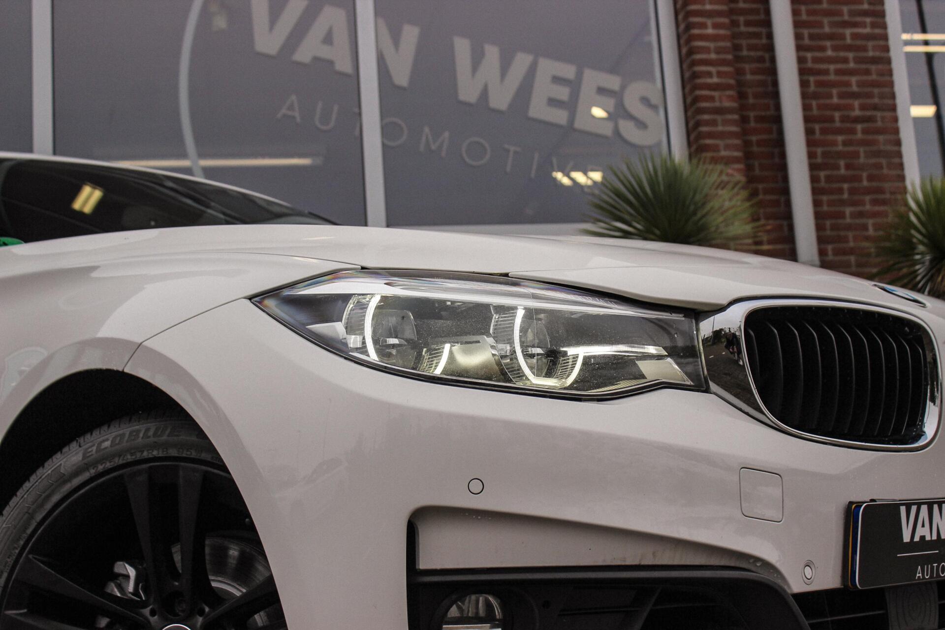 Foto van BMW 320i