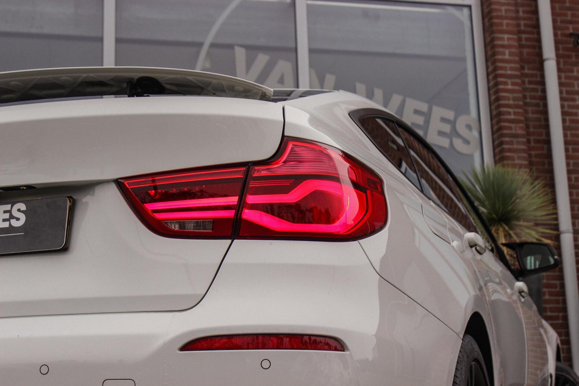 Foto van BMW 320i
