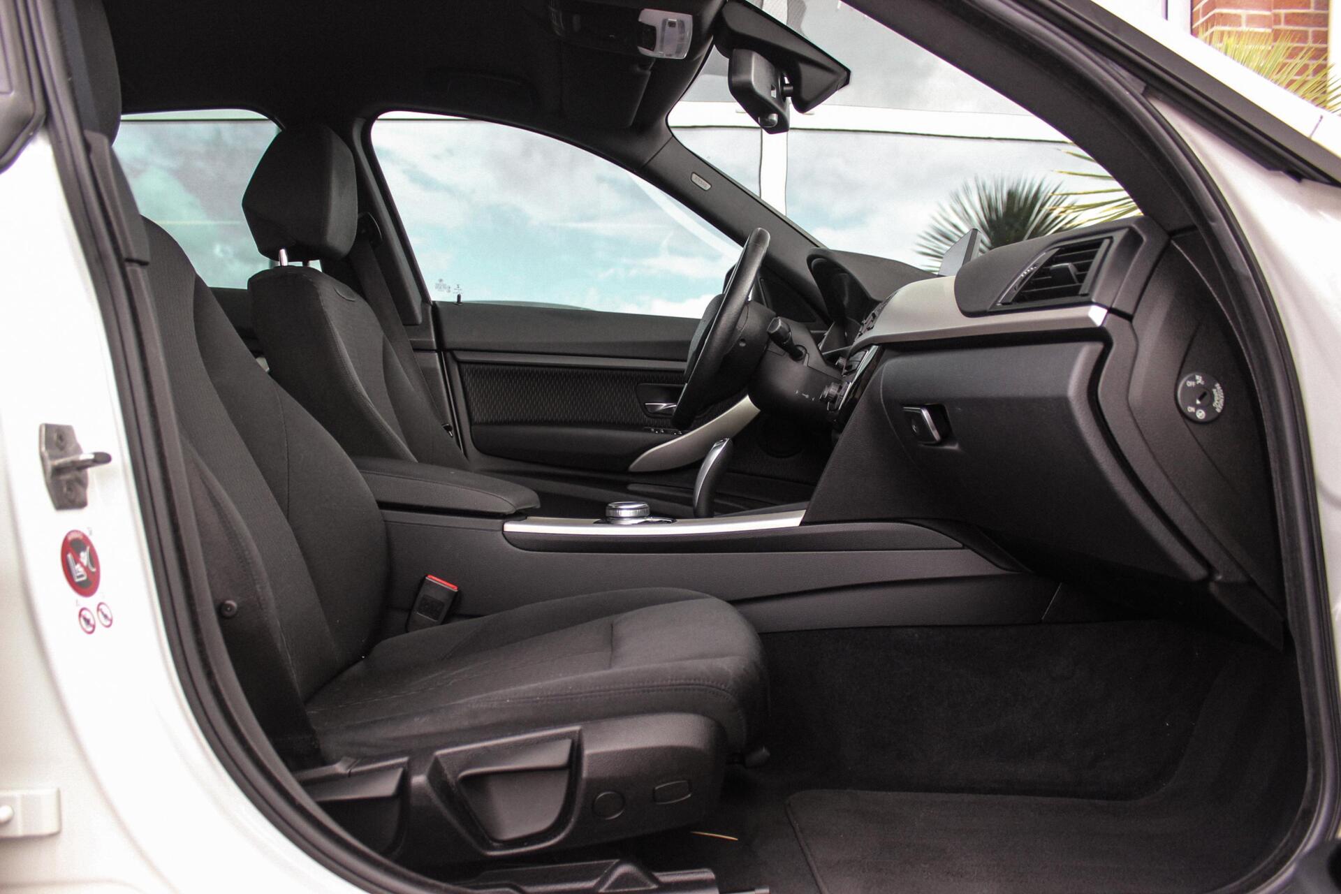 Foto van BMW 320i