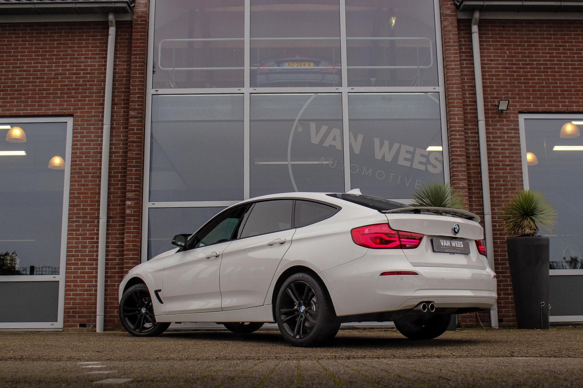 Foto van BMW 320i
