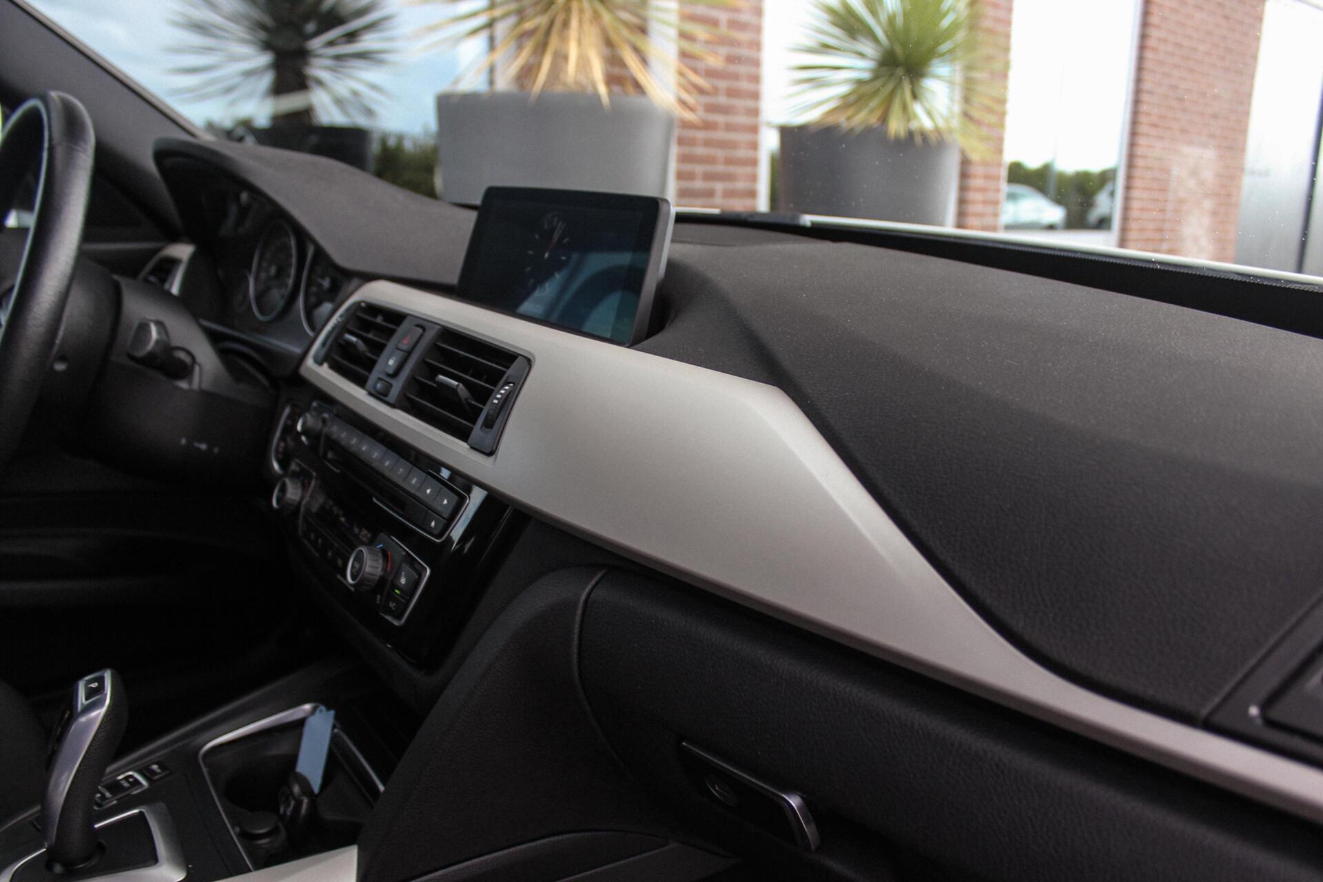 Foto van BMW 320i
