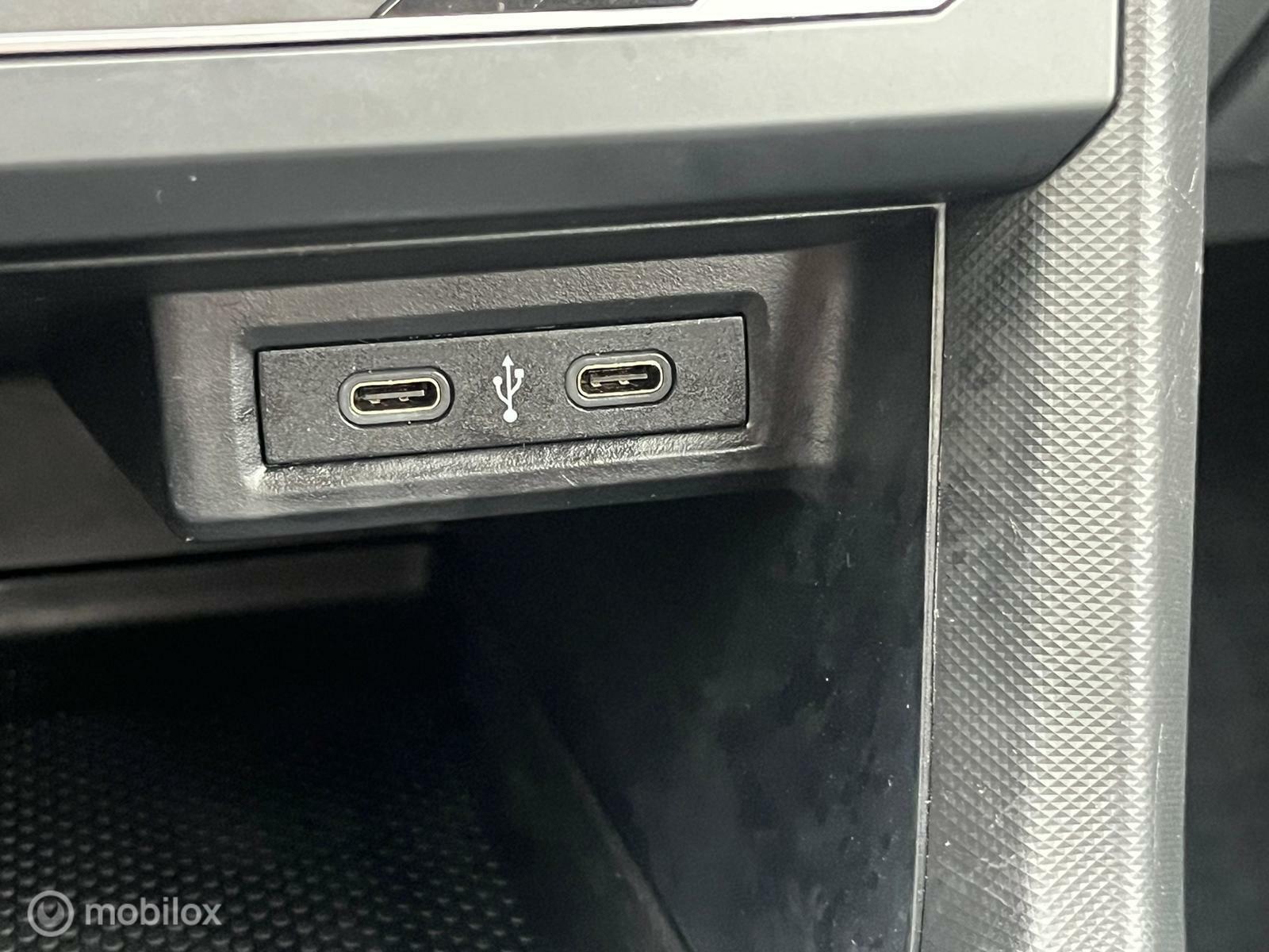 Foto van Volkswagen T-cross