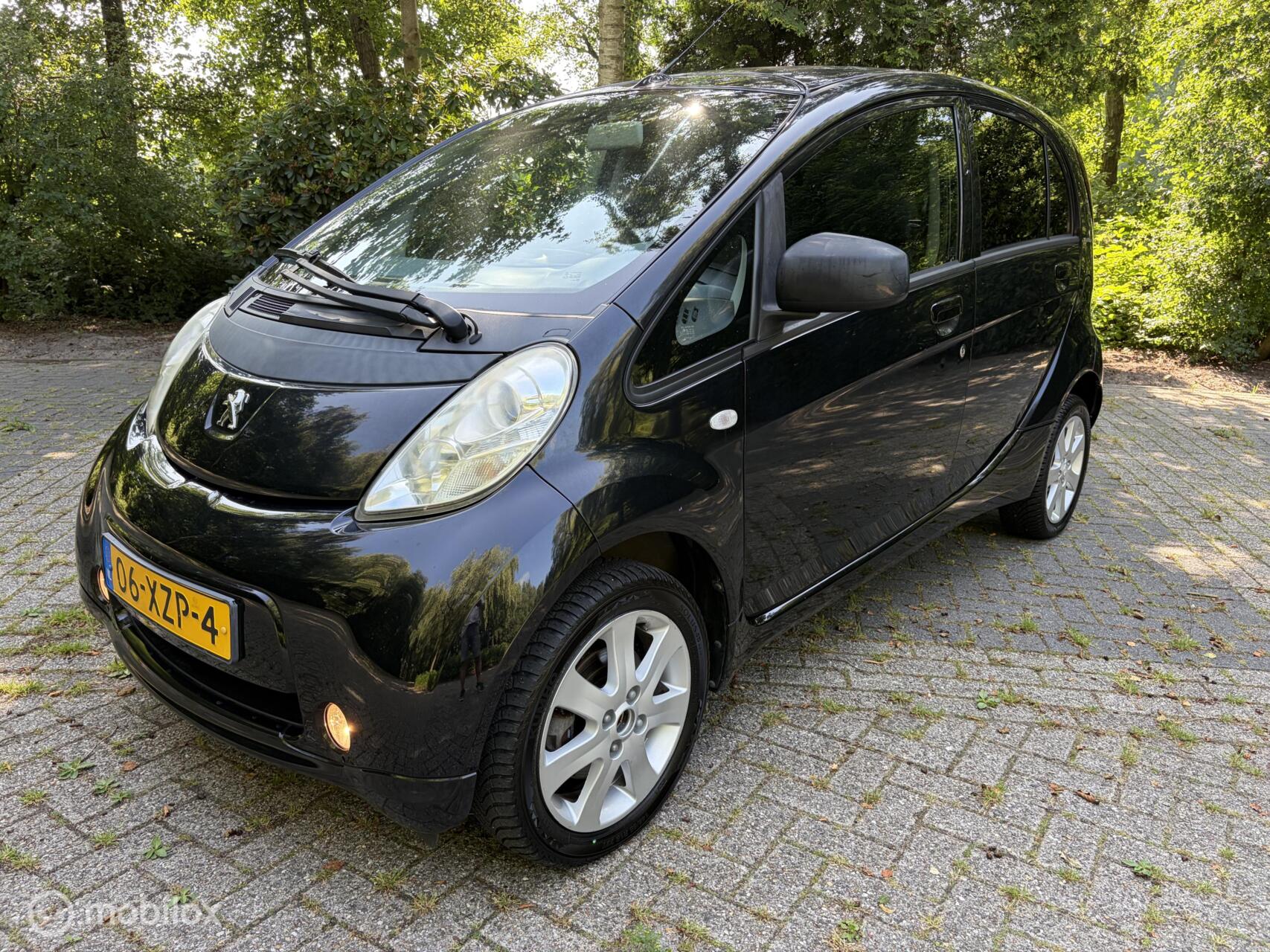 Foto van Peugeot Ion