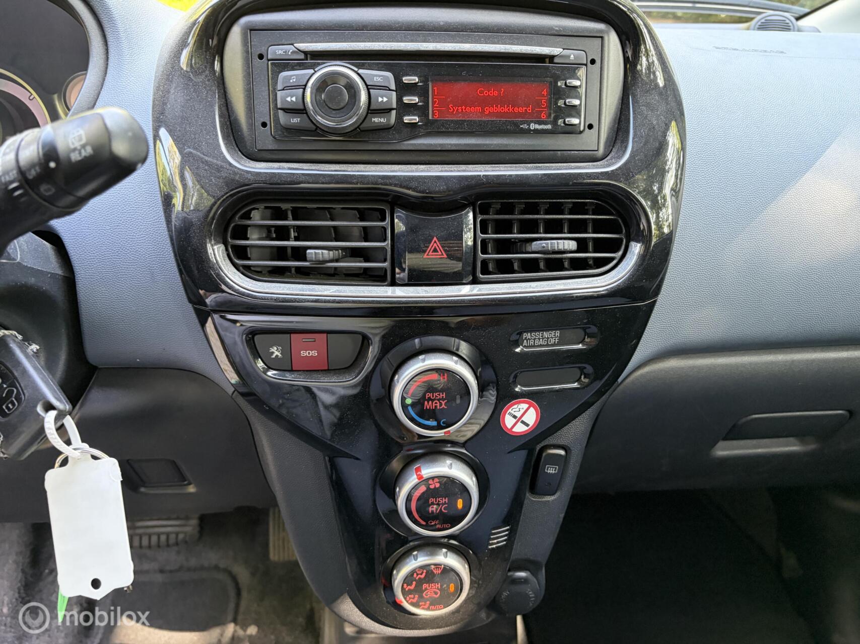 Foto van Peugeot Ion