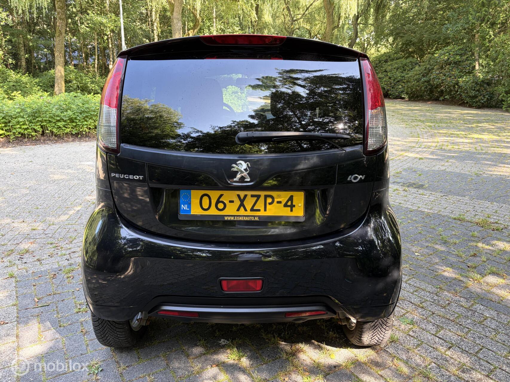 Foto van Peugeot Ion