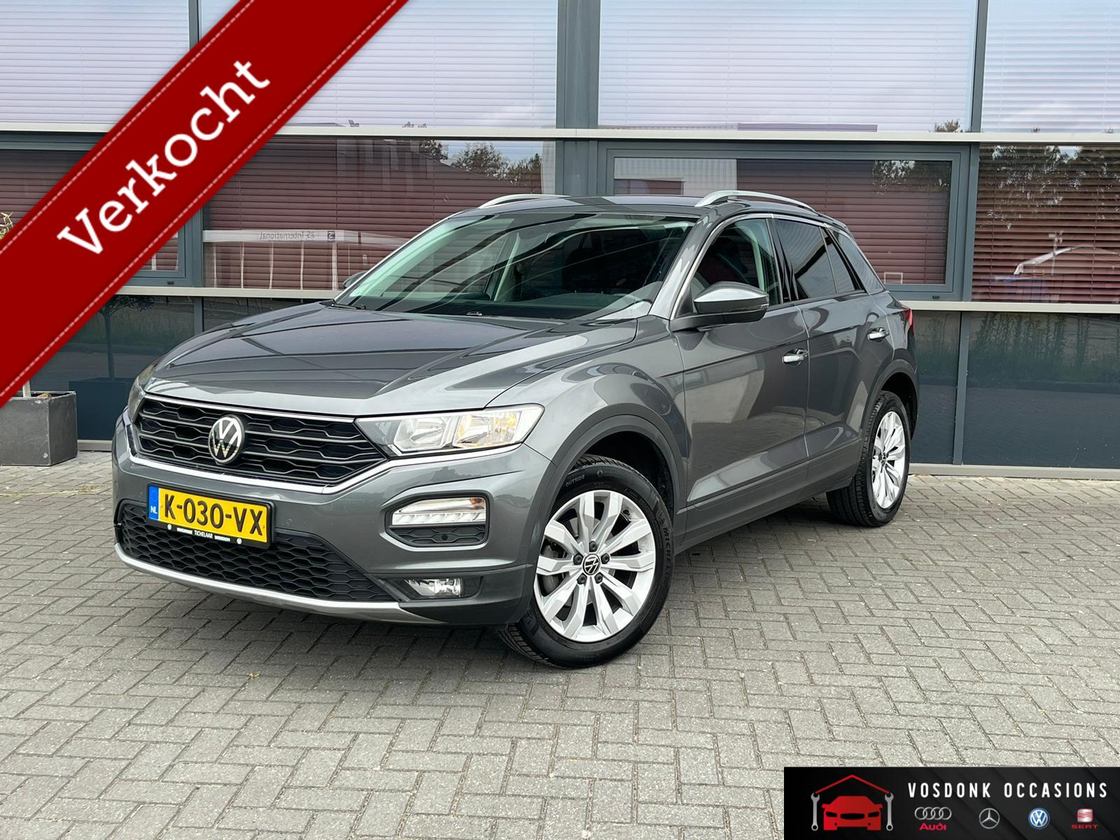 Volkswagen T-roc 1.5 TSI Style Business/trekhaak/Automaat/virtual Cockpit 2021 - voorkant