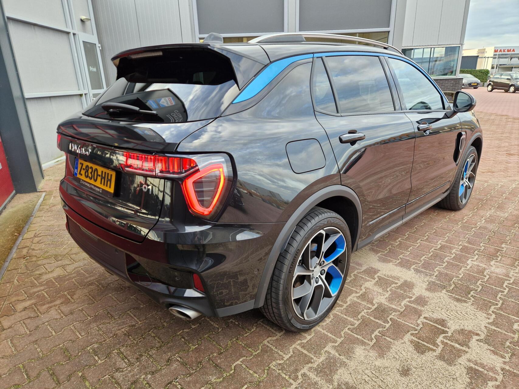 Foto van Lynk&co LYNK & Co 01