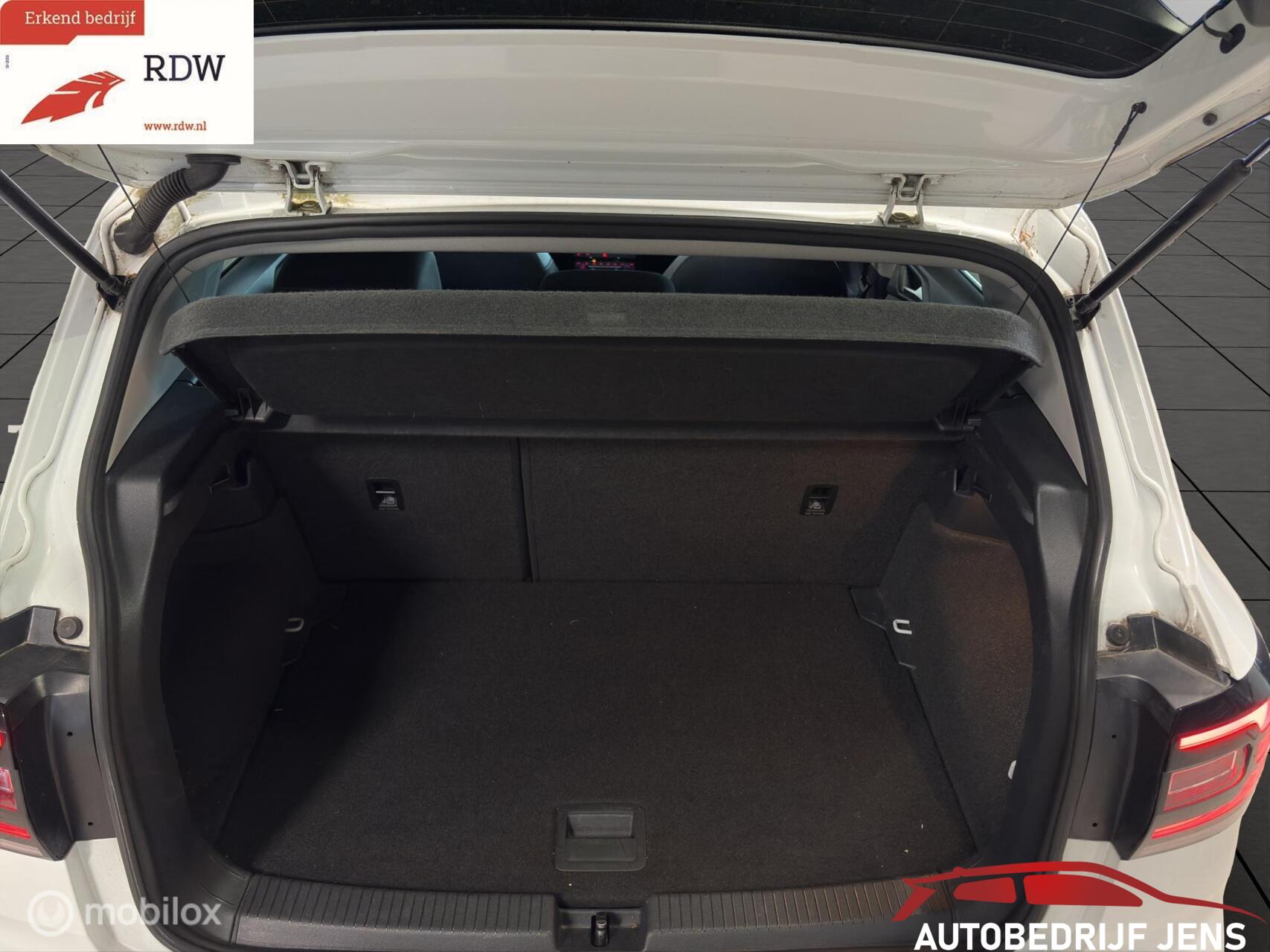 Foto van Volkswagen T-cross