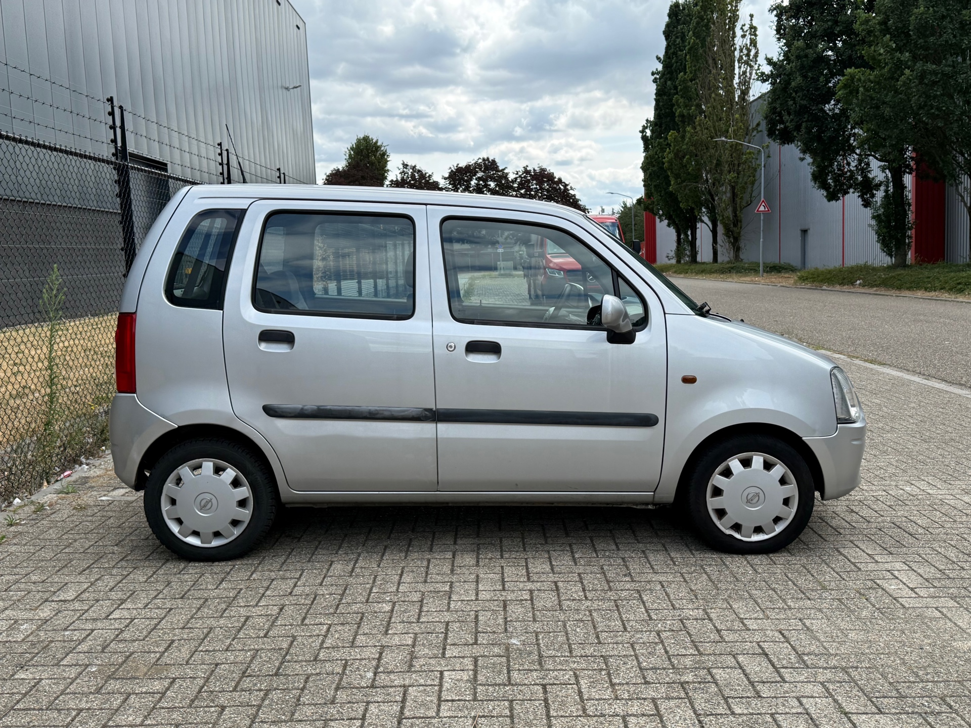 Foto van Opel Agila