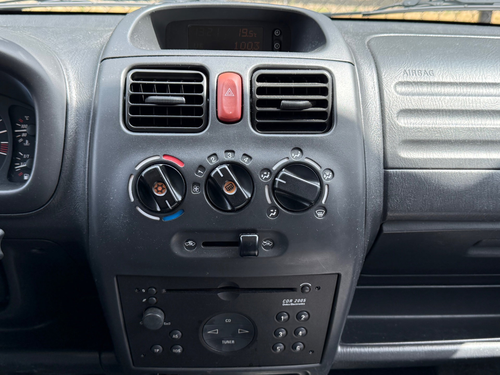 Foto van Opel Agila