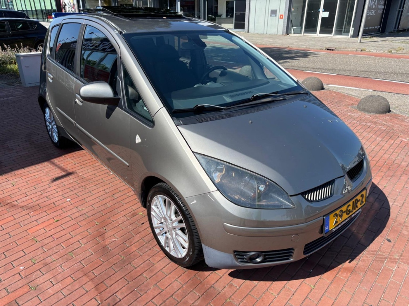 Foto van Mitsubishi Mitsubishi Colt