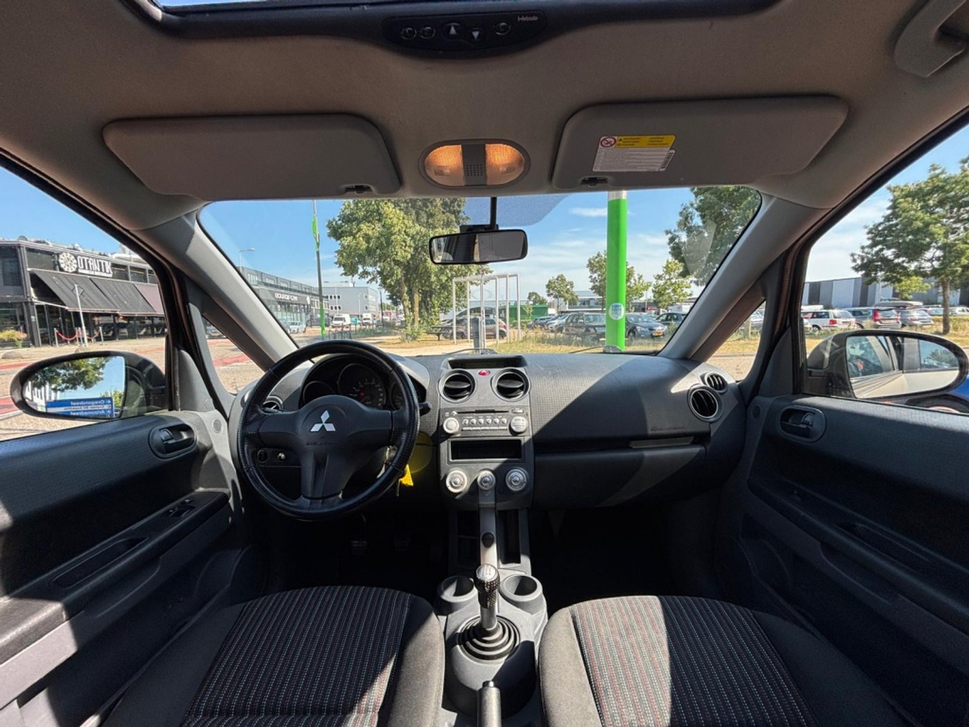Foto van Mitsubishi Mitsubishi Colt
