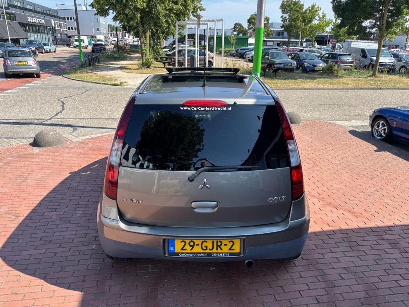 Foto van Mitsubishi Mitsubishi Colt