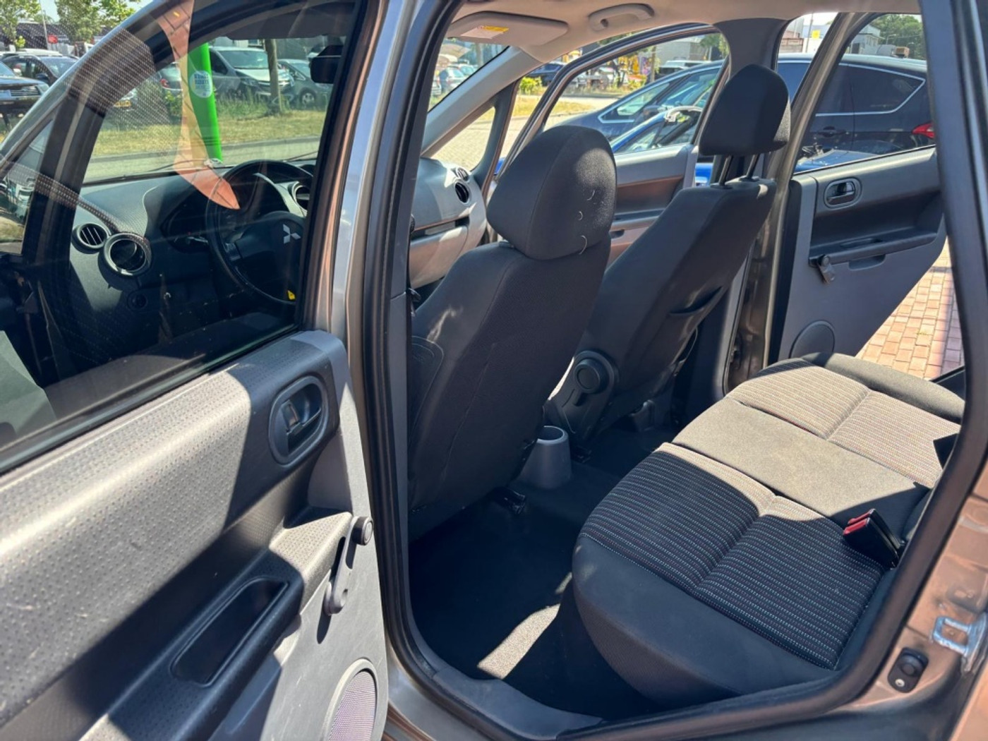 Foto van Mitsubishi Mitsubishi Colt