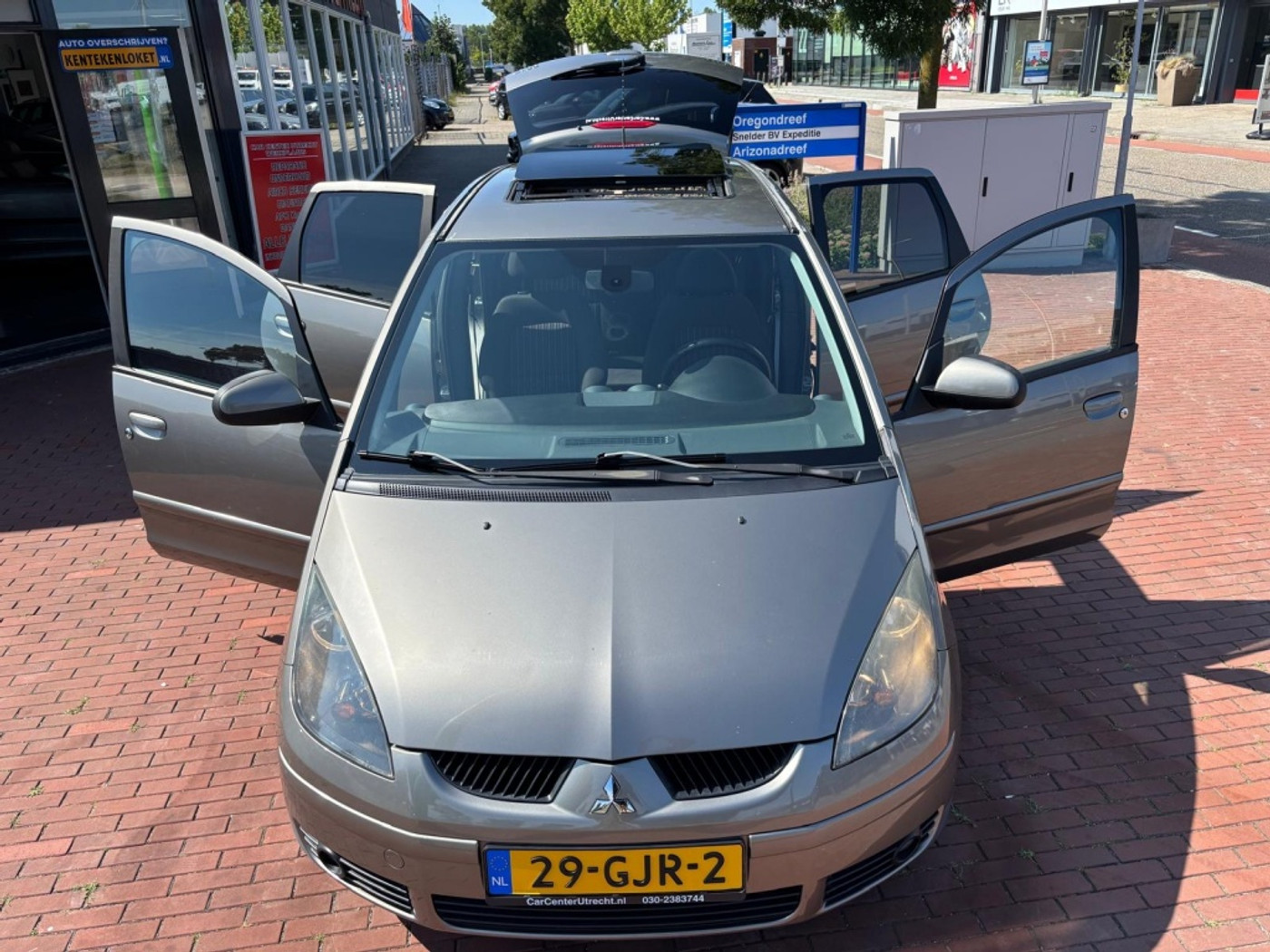 Foto van Mitsubishi Mitsubishi Colt