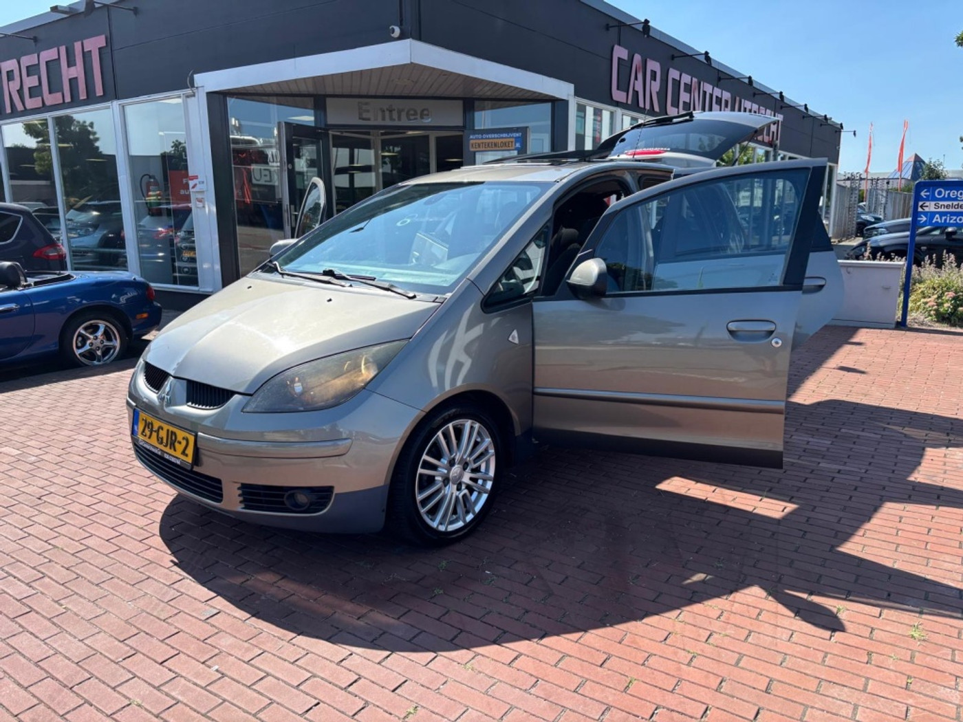 Foto van Mitsubishi Mitsubishi Colt