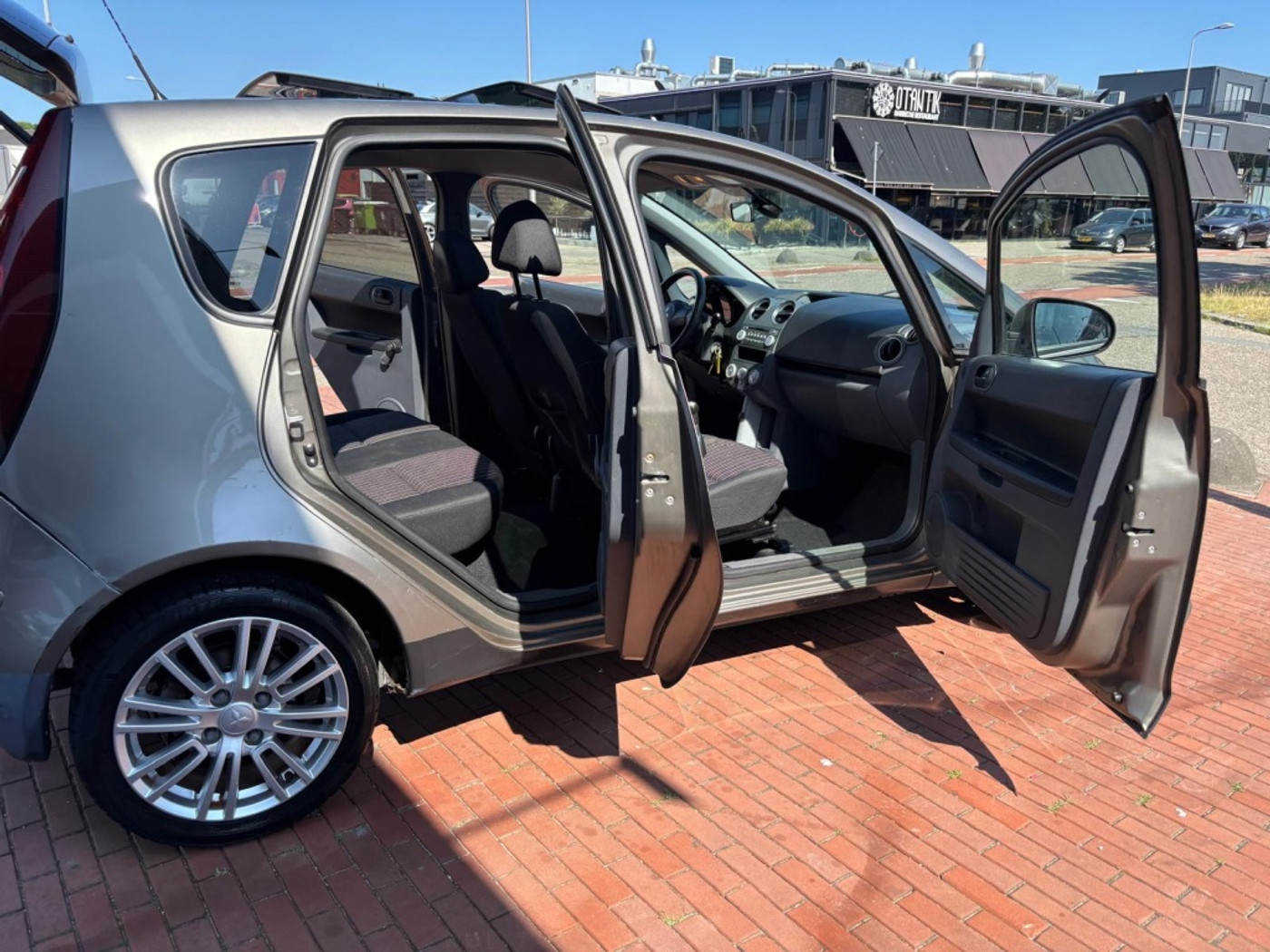Foto van Mitsubishi Mitsubishi Colt