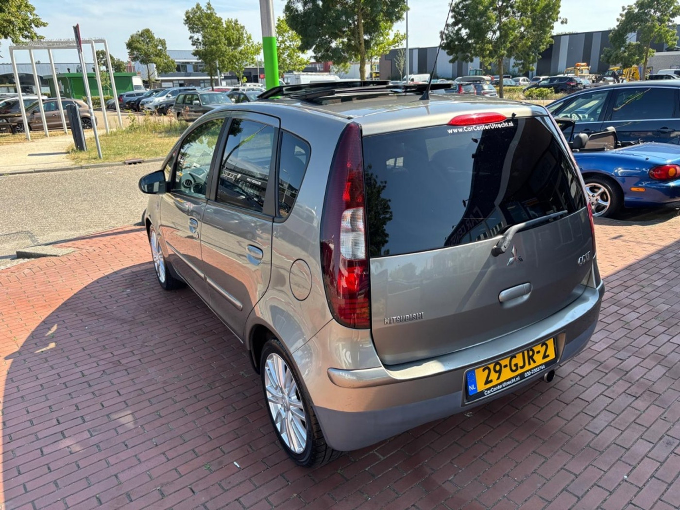 Foto van Mitsubishi Mitsubishi Colt