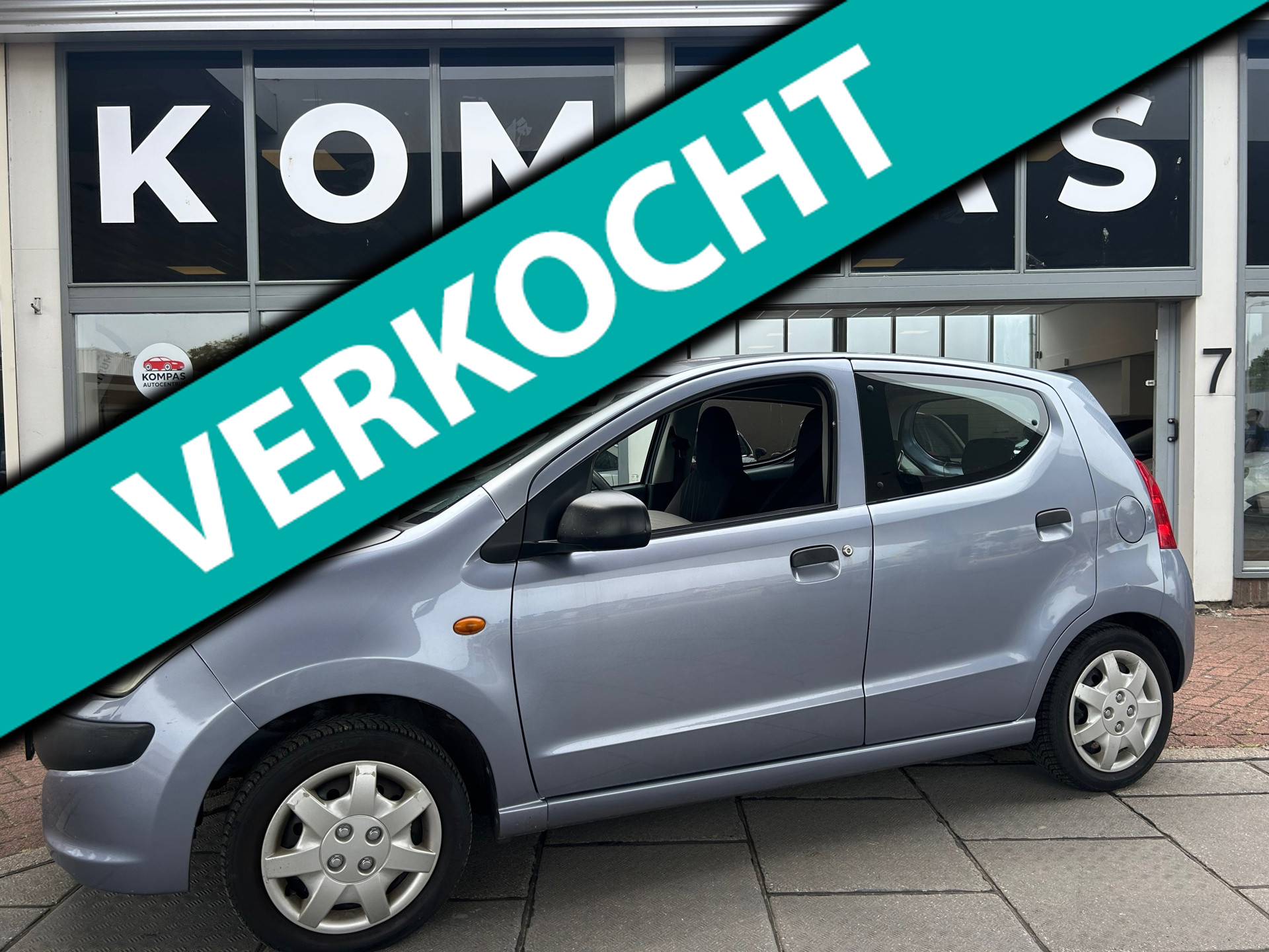 Nissan Nissan Pixo 1.0 Visia |Bluetooth|APK27|NAP|PureDrive|USB|Aux| 2011 - voorkant