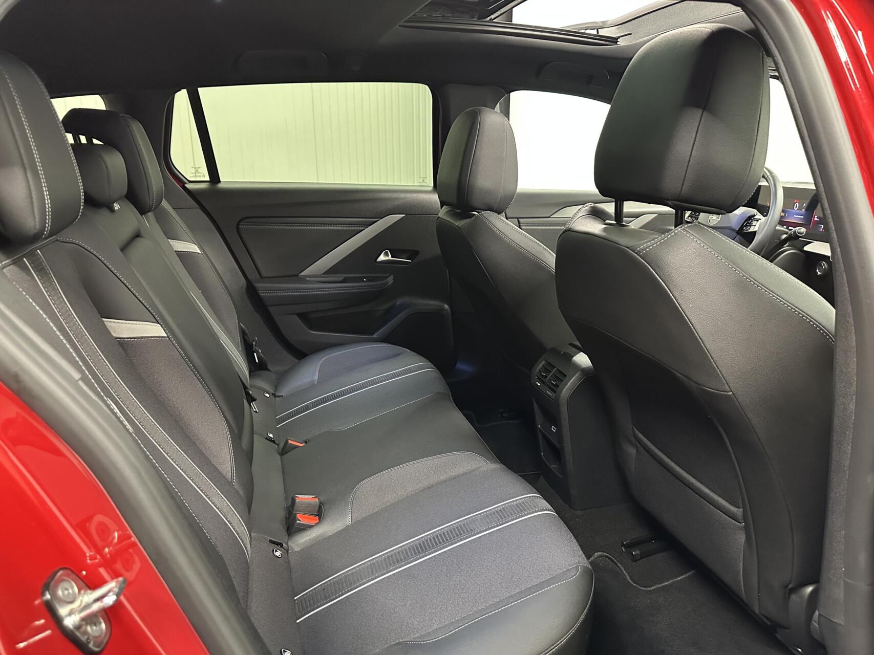 Foto van Opel Astra Sports Tourer